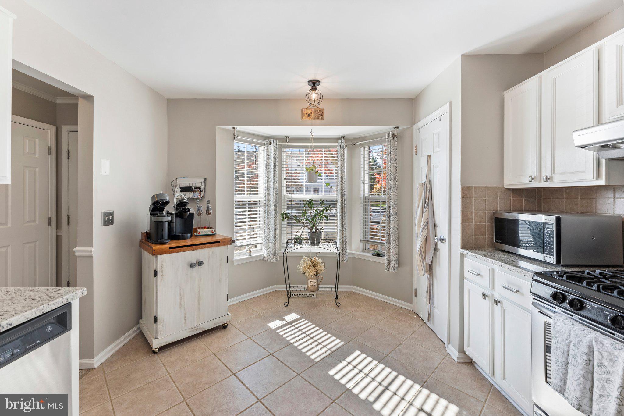 FOXBOROUGH - Residential