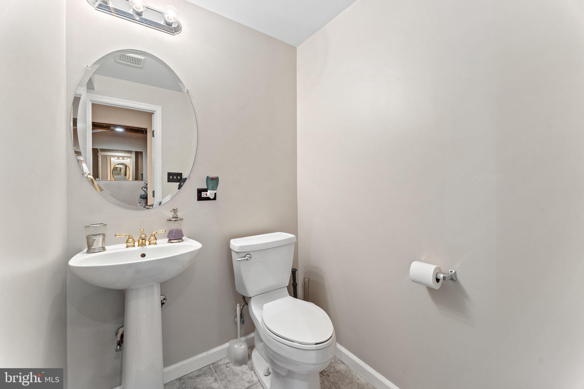 FOXBOROUGH - Residential