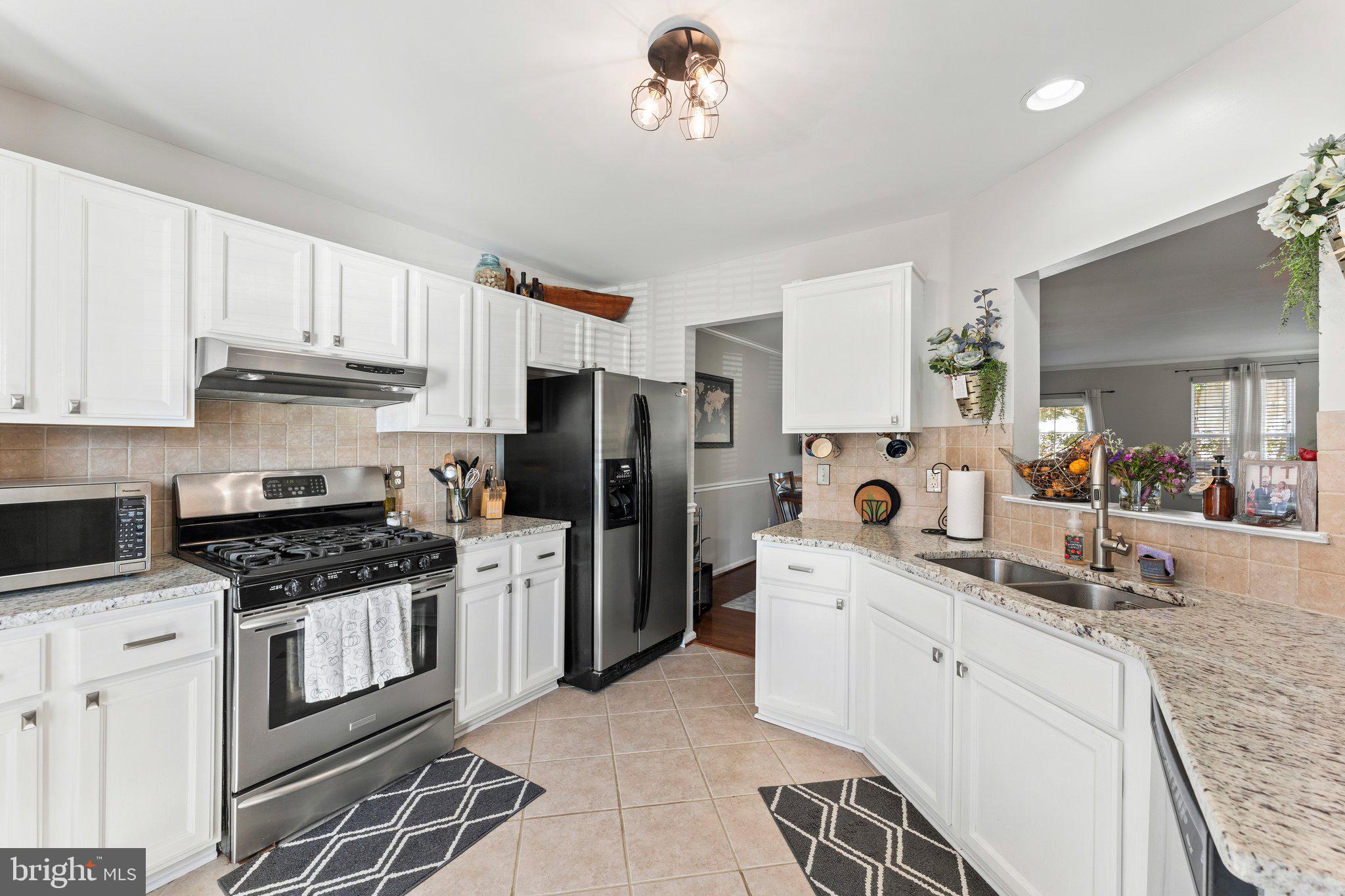 FOXBOROUGH - Residential