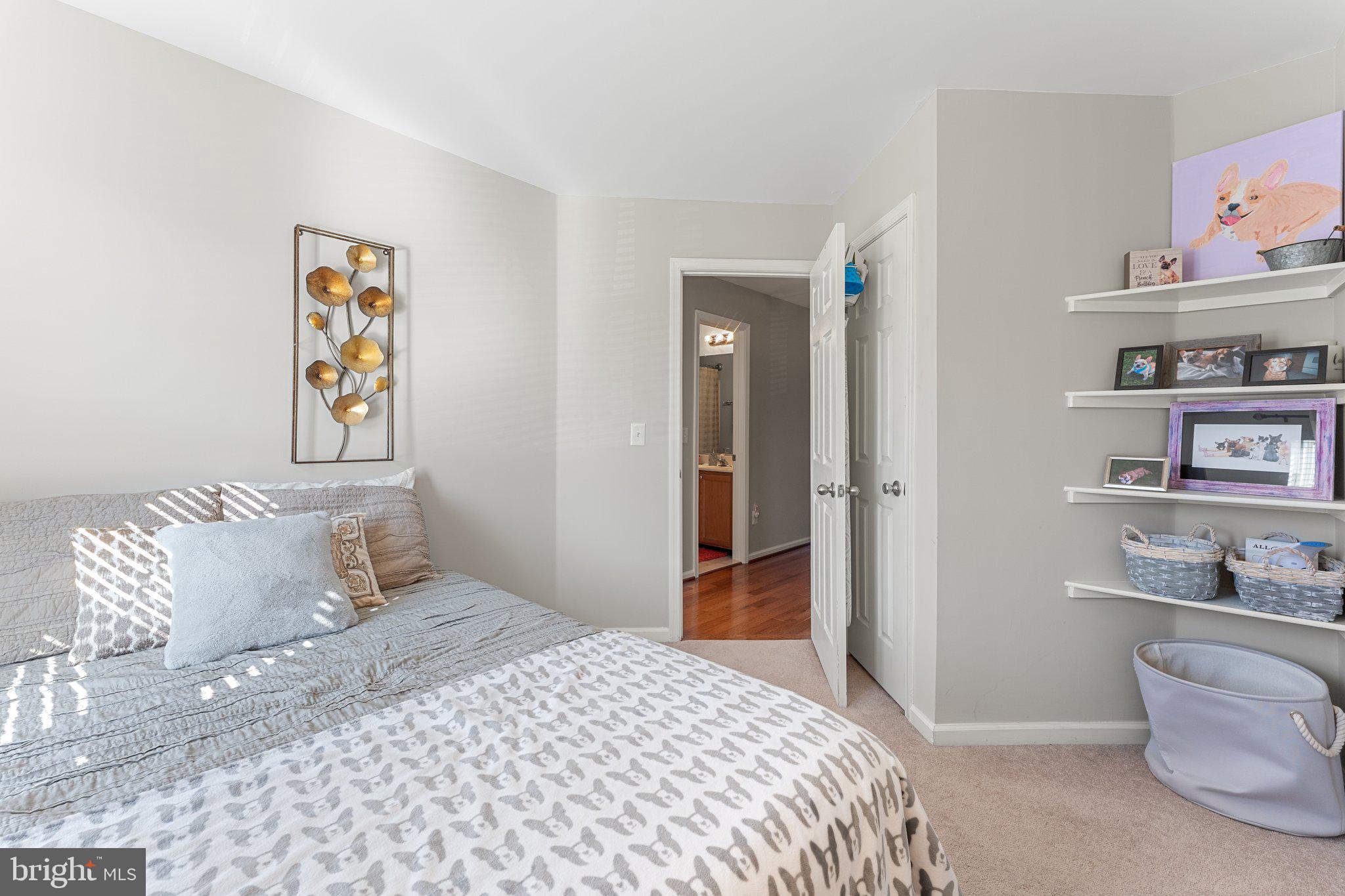 FOXBOROUGH - Residential