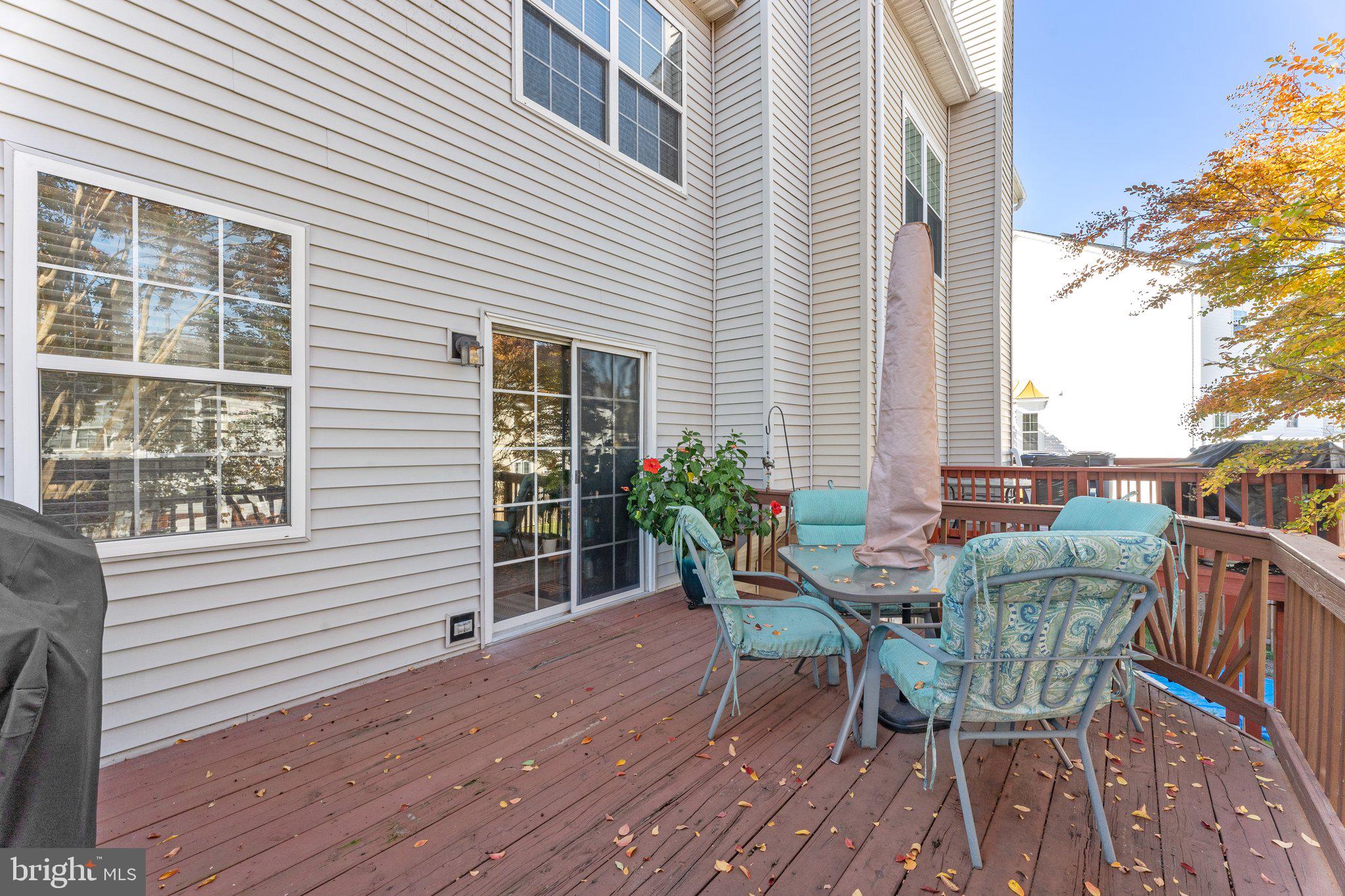 FOXBOROUGH - Residential