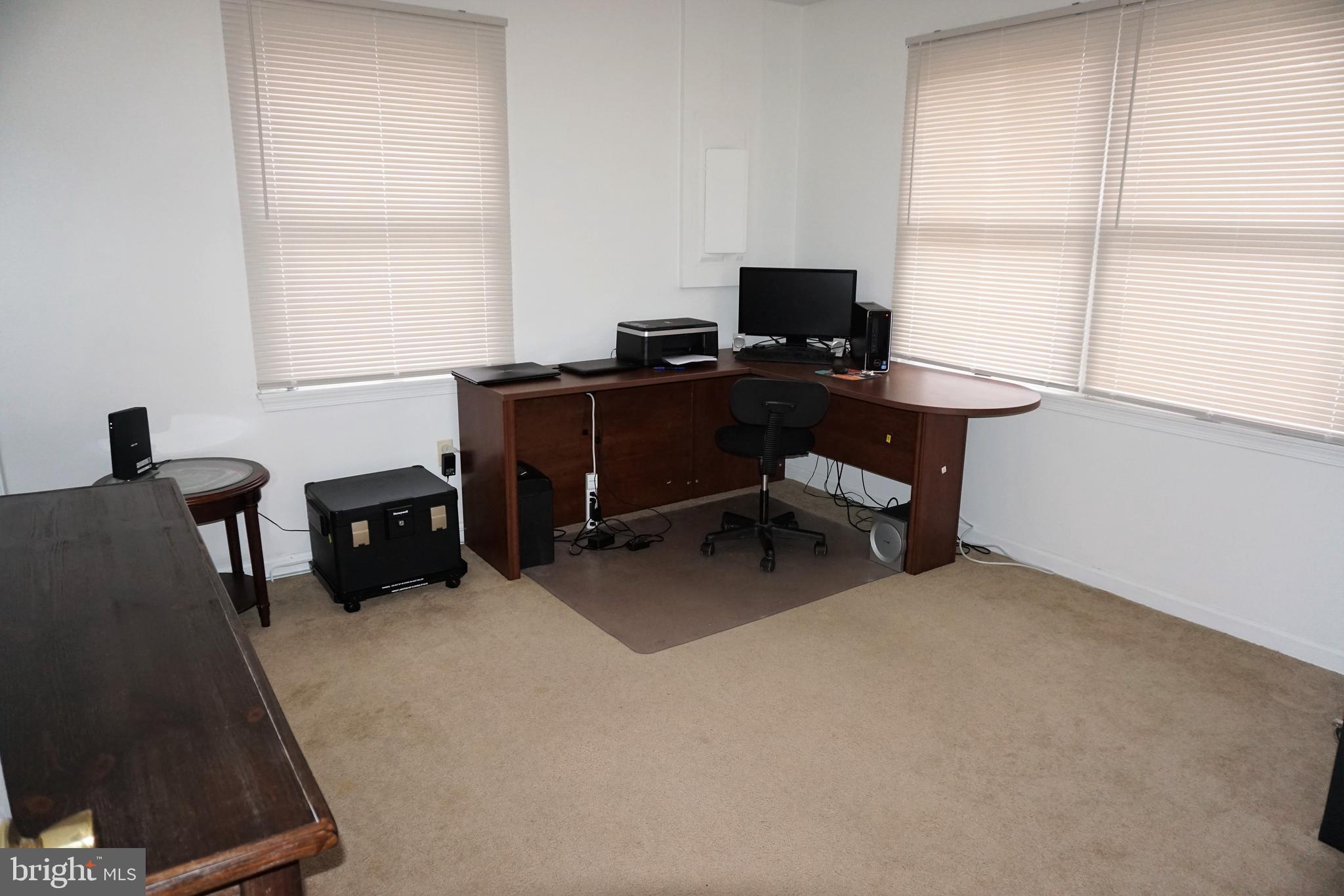 REVELL DOWNS - Residential Lease