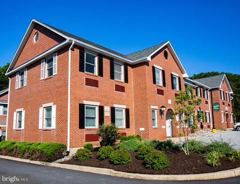 Photo of 109 E Evans Street #D, WEST CHESTER, PA 19380 (MLS # PACT2106456)