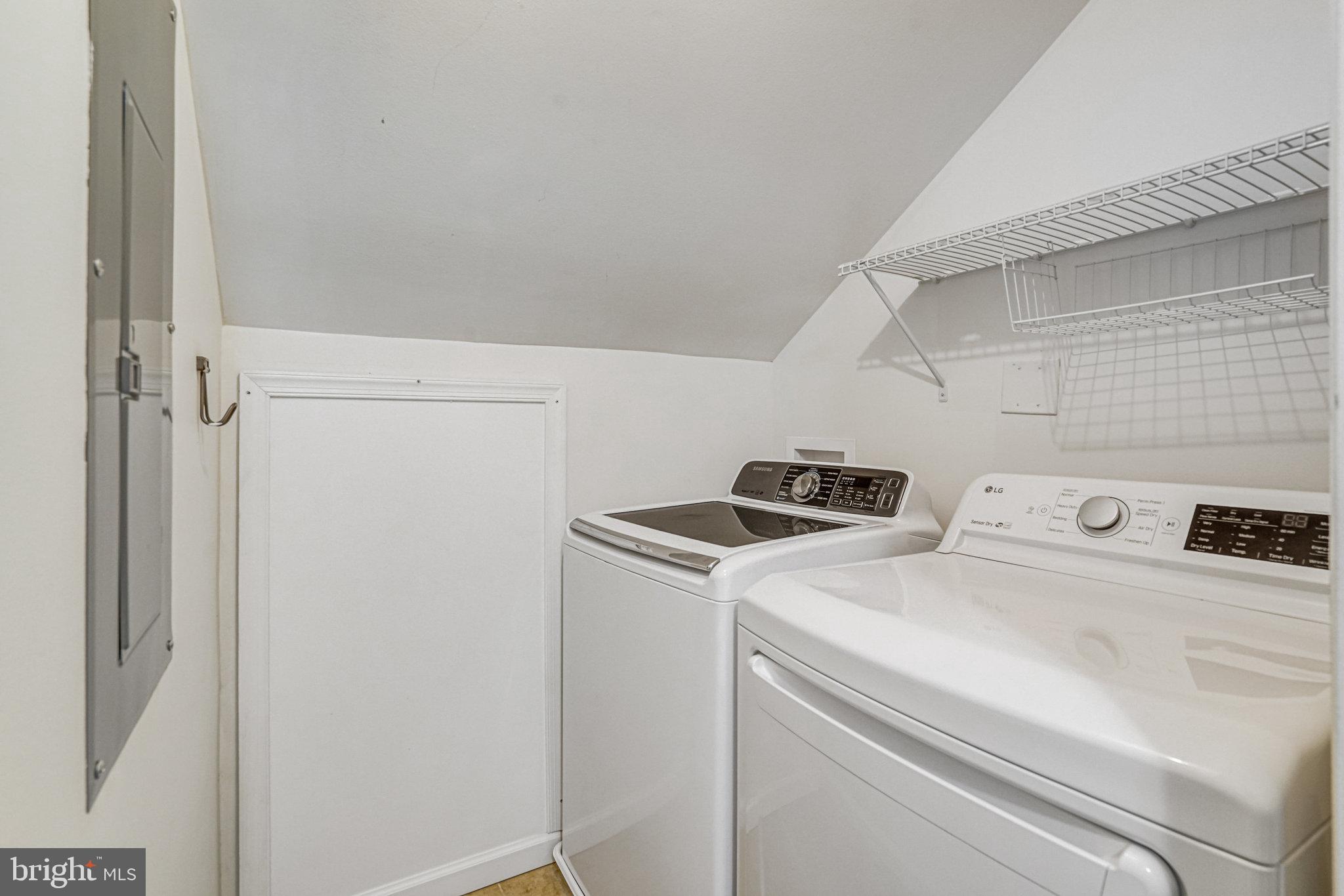 FAIRLINGTON VILLAGES - Residential Lease