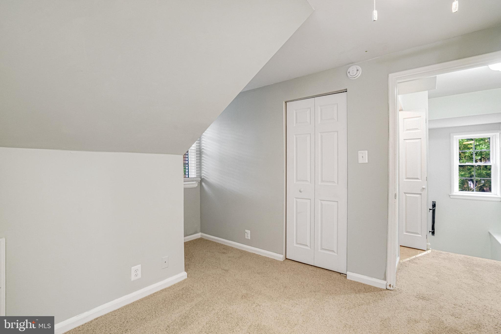 FAIRLINGTON VILLAGES - Residential Lease