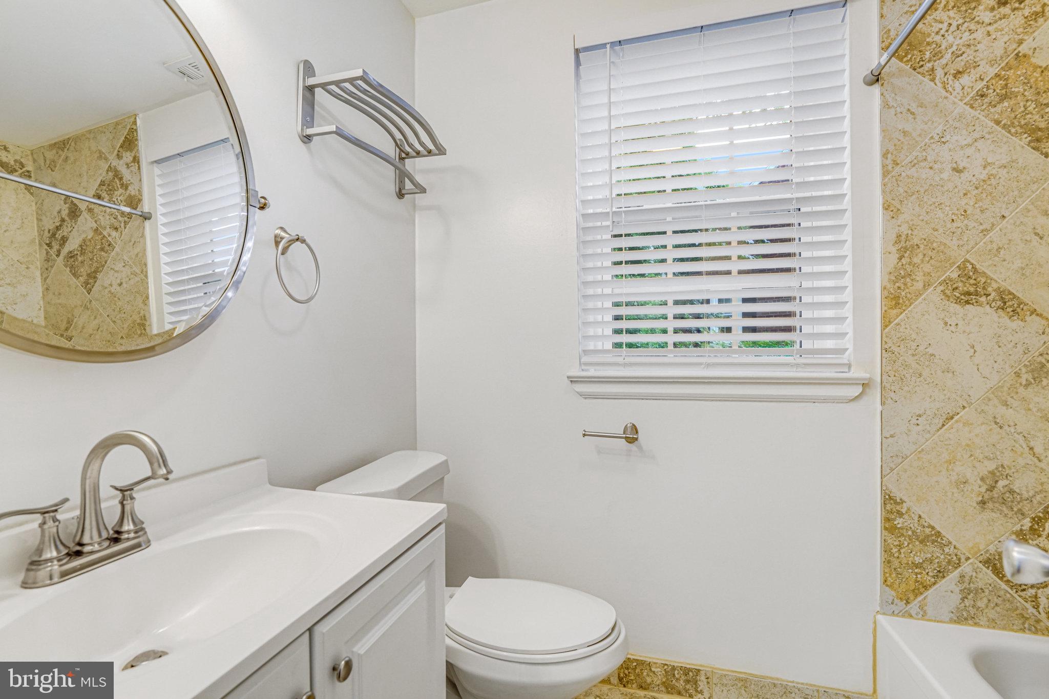 FAIRLINGTON VILLAGES - Residential Lease