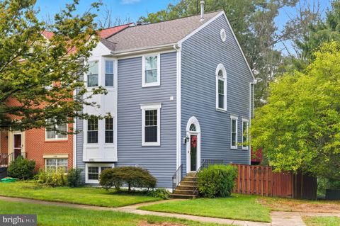 47587 COMER SQUARE STERLING VA 20165