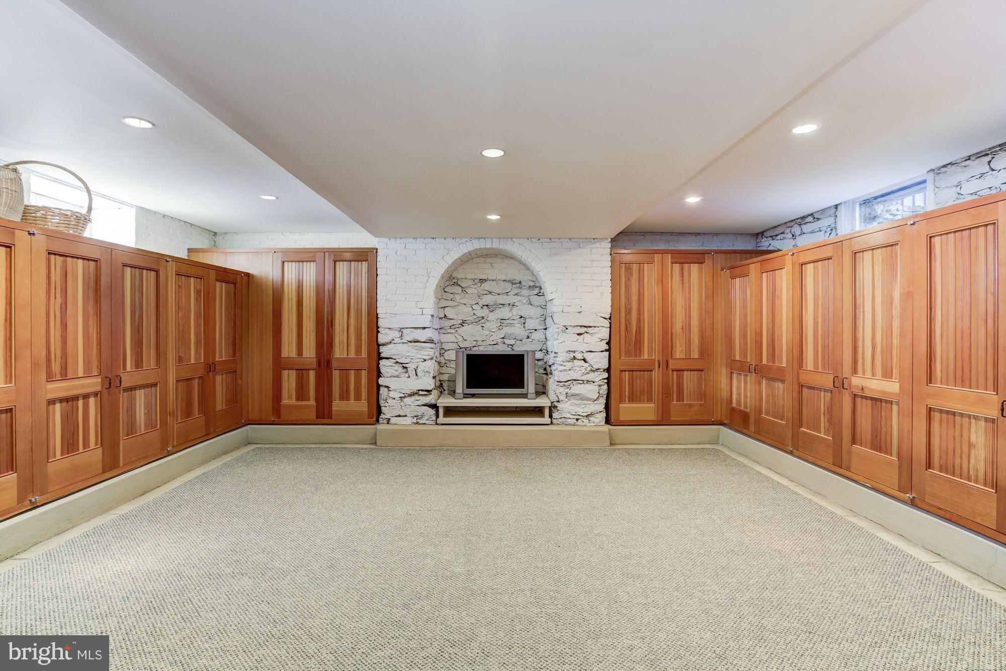 OLD TOWN - Residential