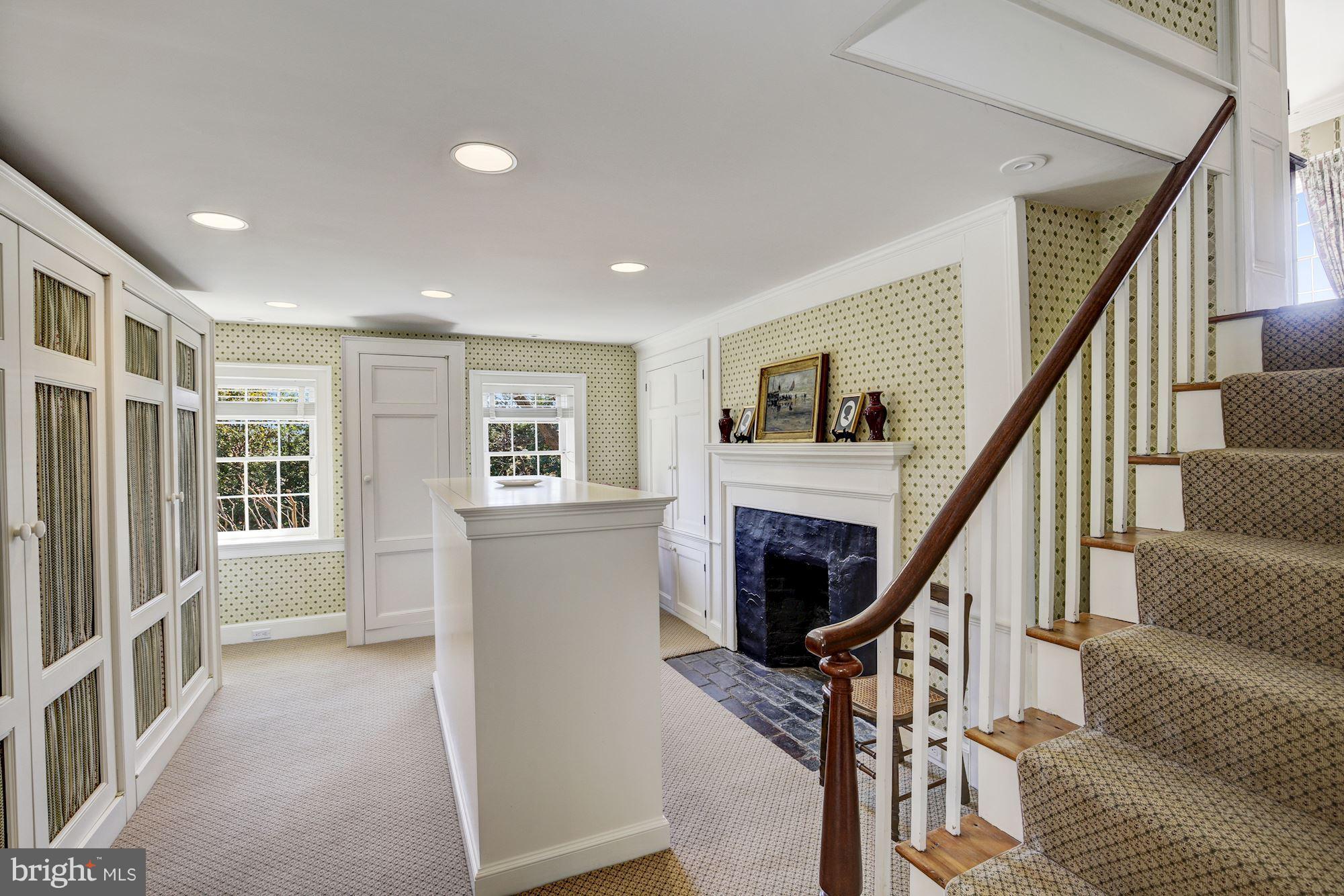 OLD TOWN - Residential