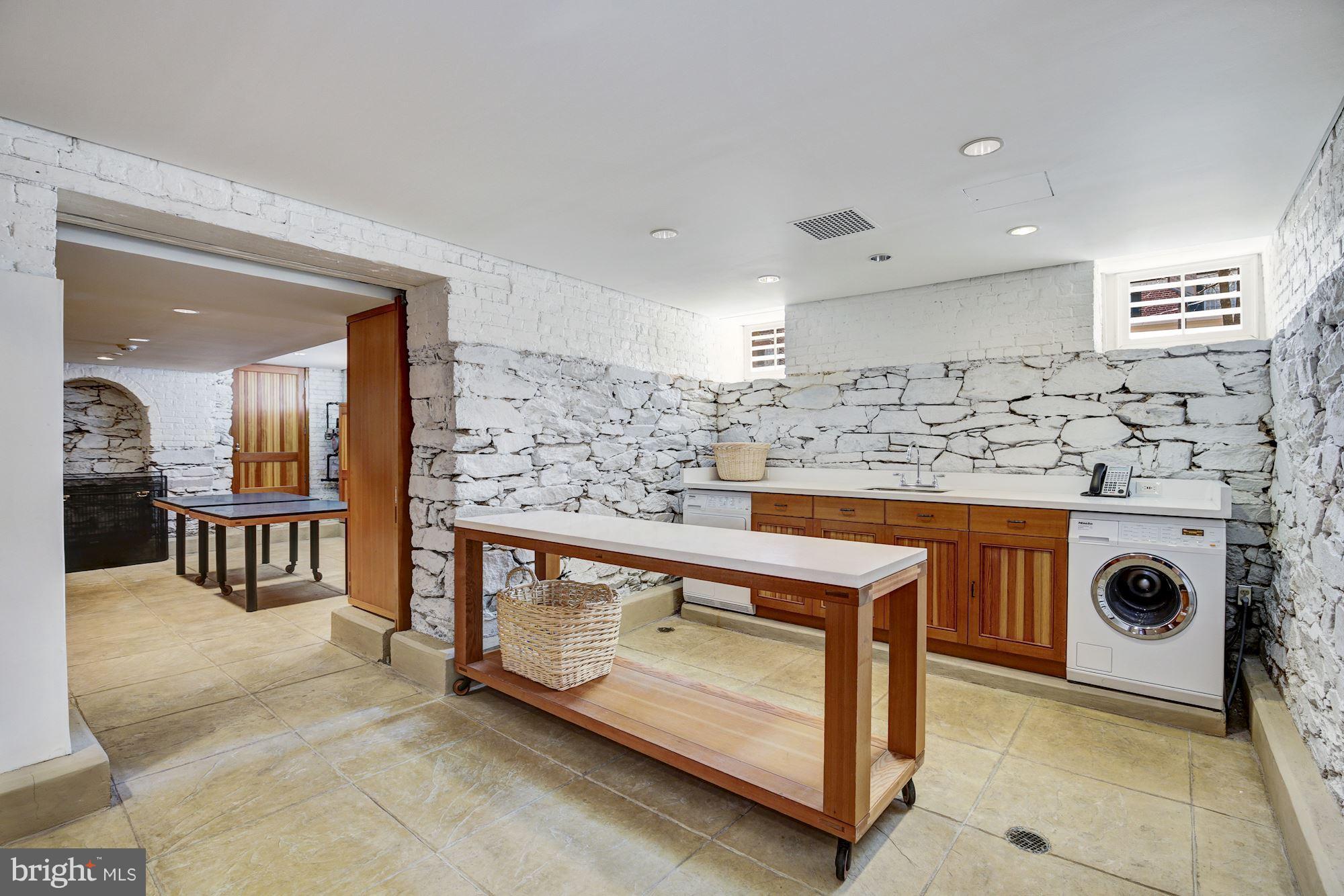 OLD TOWN - Residential