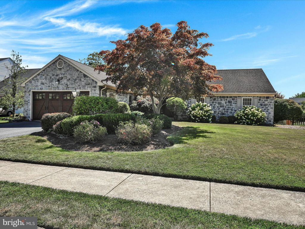 Photo of 3150 NORCROSS RD, LANCASTER, PA 17603 (MLS # PALA2041222)