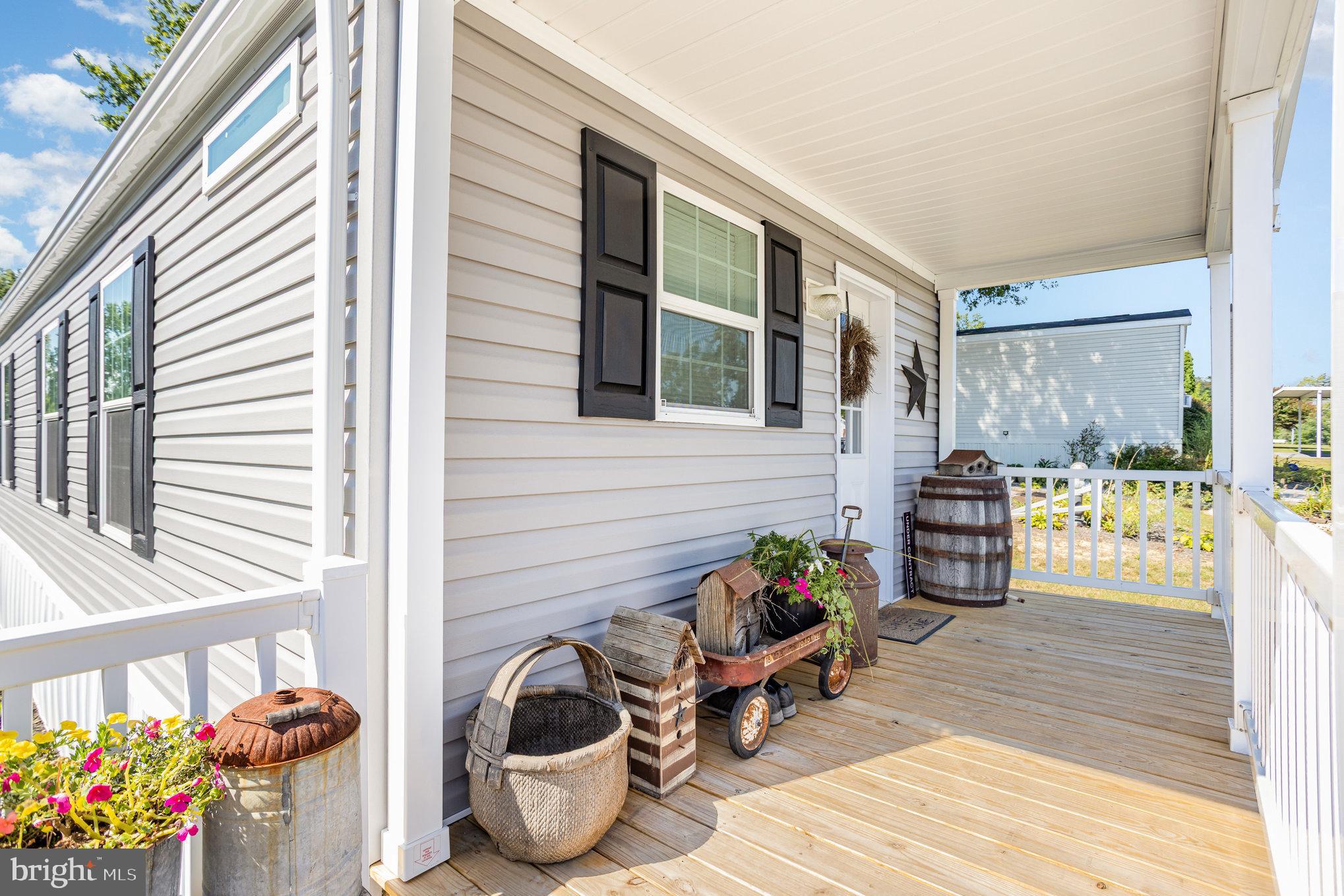 DAUBERTON MANOR - Residential