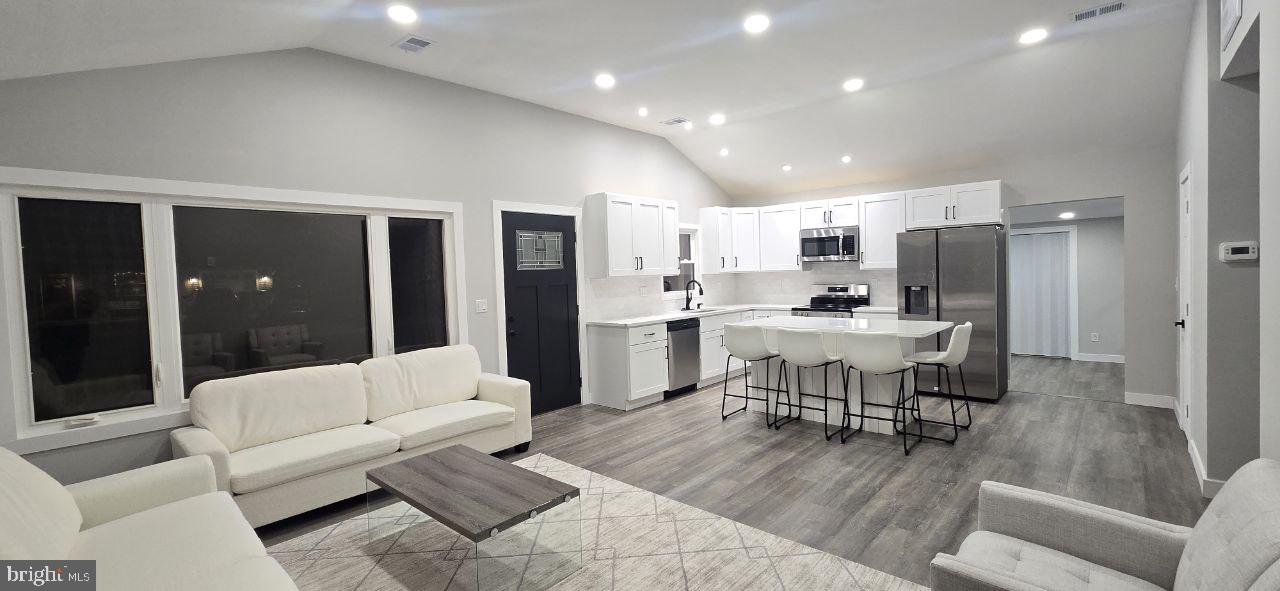 FAIRLESS HILLS - Residential