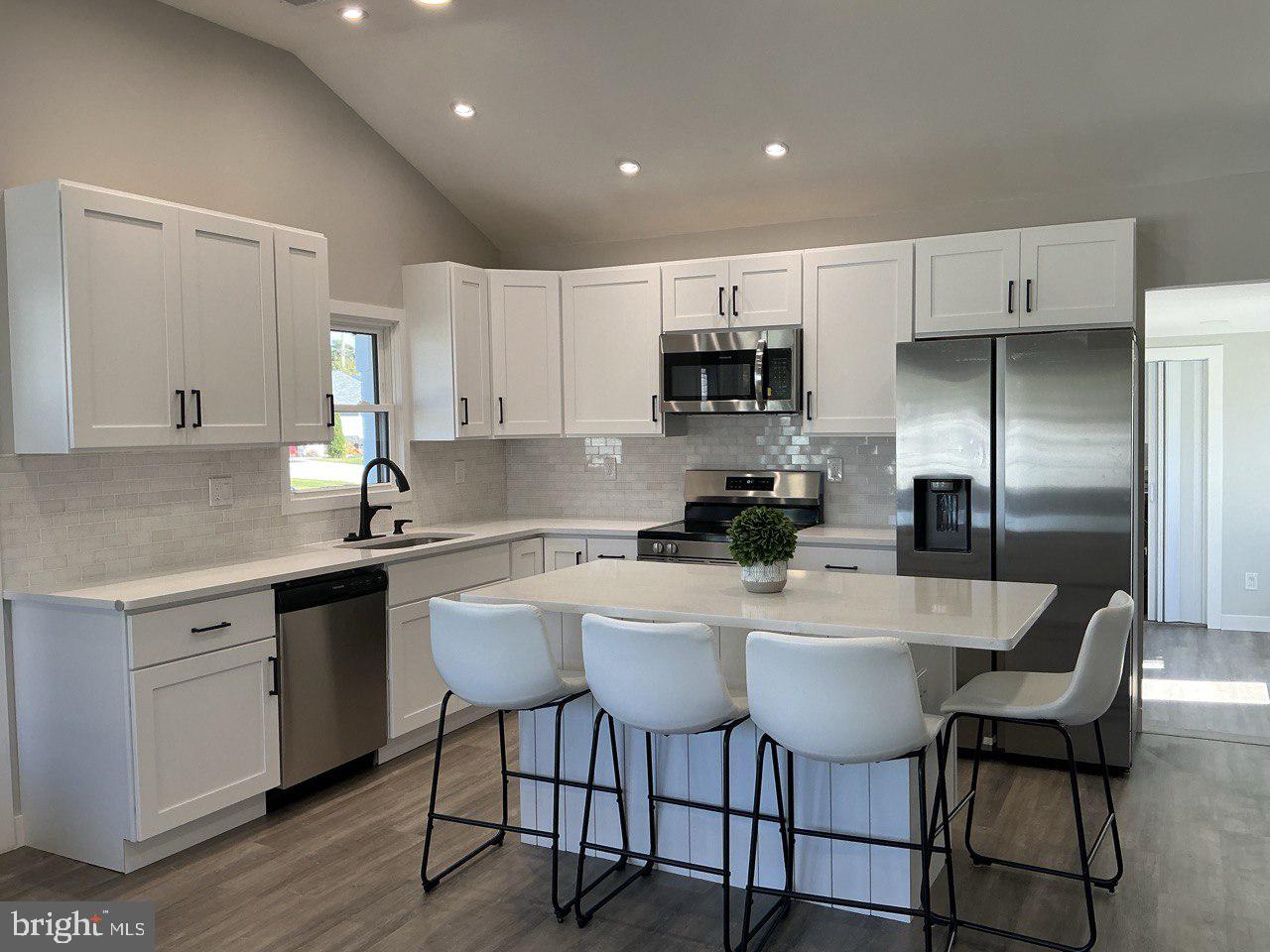 FAIRLESS HILLS - Residential