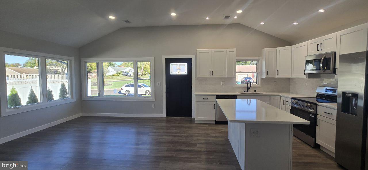 FAIRLESS HILLS - Residential