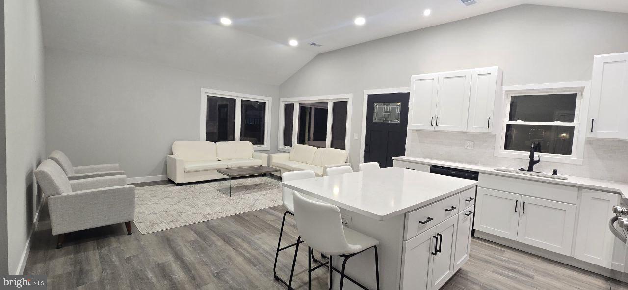 FAIRLESS HILLS - Residential