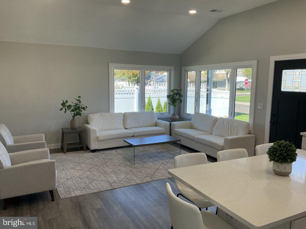 FAIRLESS HILLS - Residential