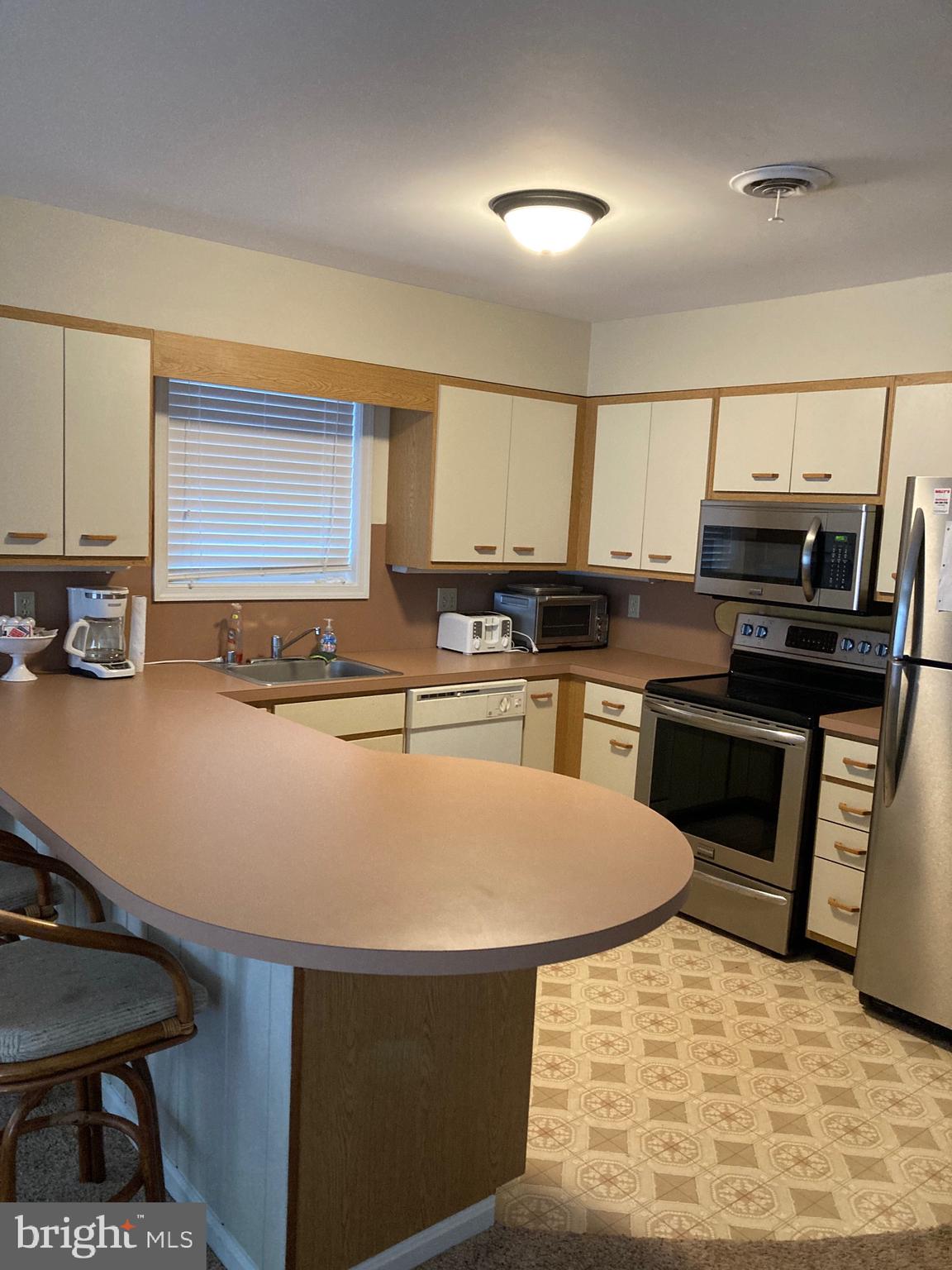 CAINE WOODS - Residential Lease