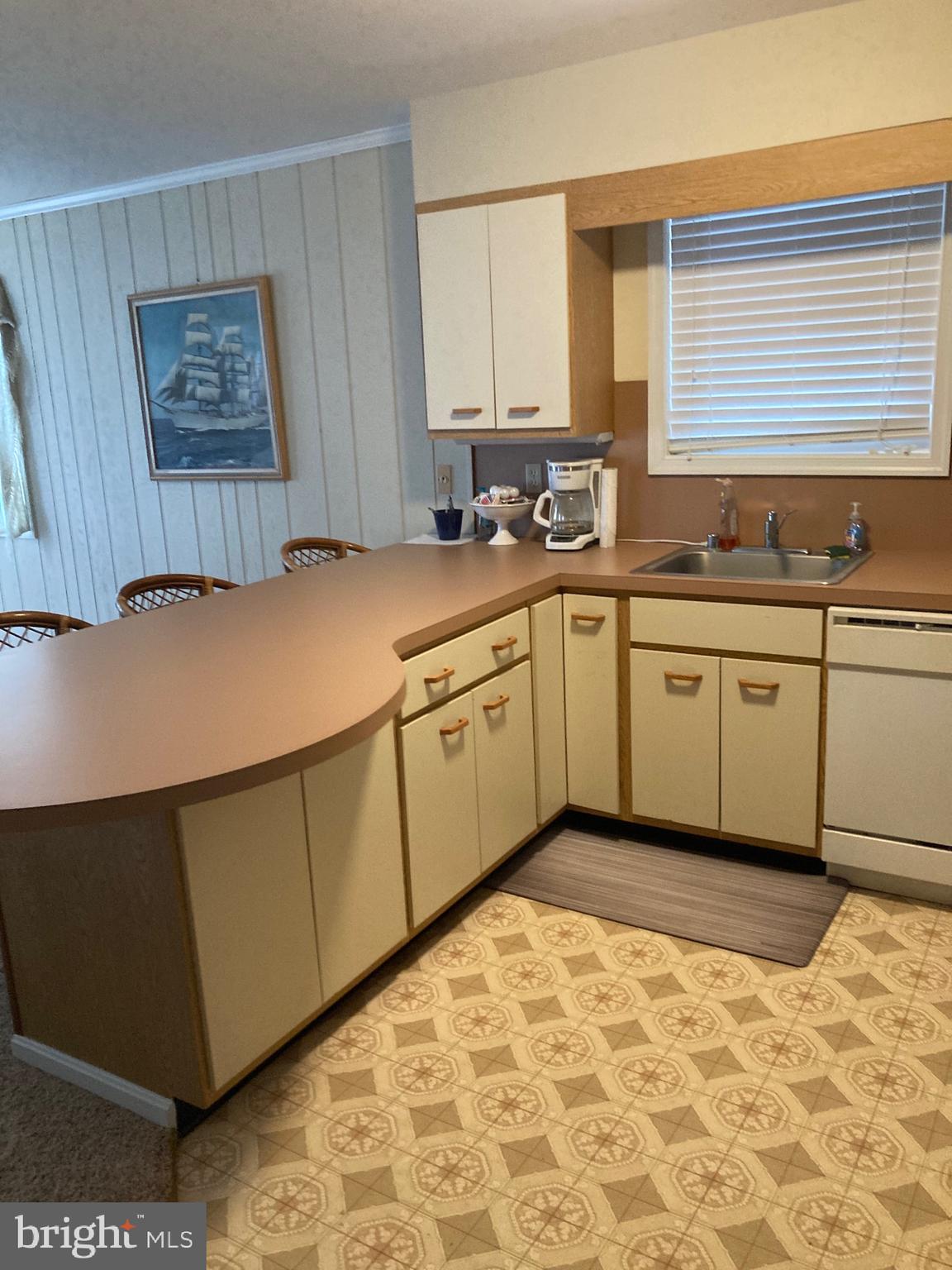 CAINE WOODS - Residential Lease