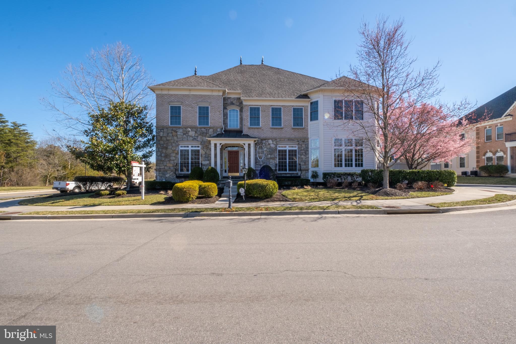 AVONLEA - Residential