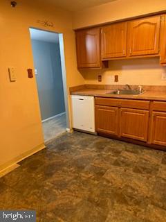 RACQUET CLUB - Residential