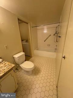 RACQUET CLUB - Residential