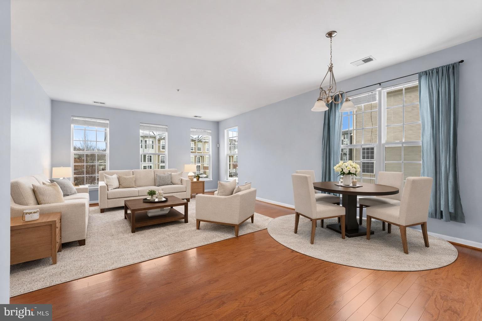 POWELLS RUN VILLAGE COND - Residential