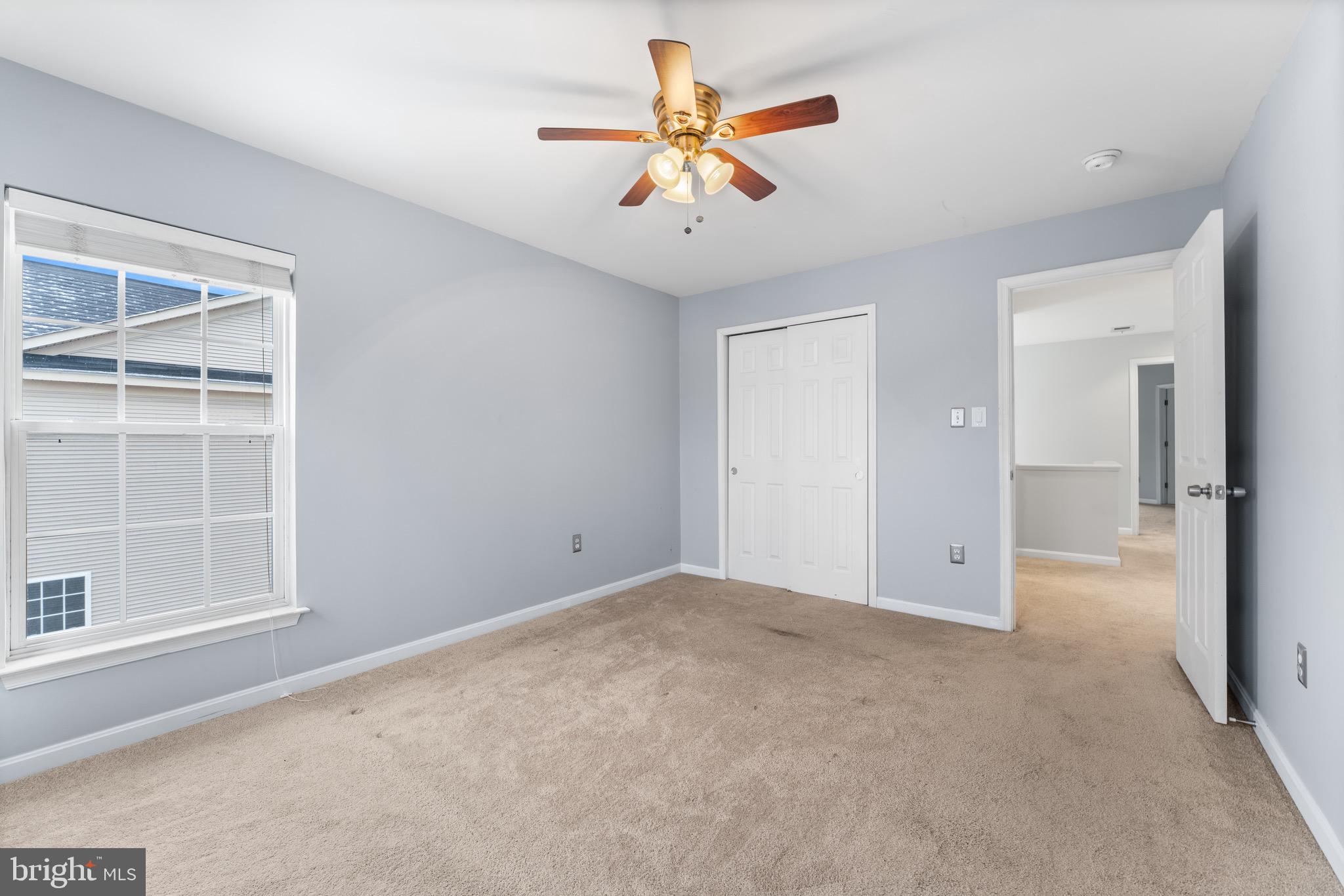 POWELLS RUN VILLAGE COND - Residential