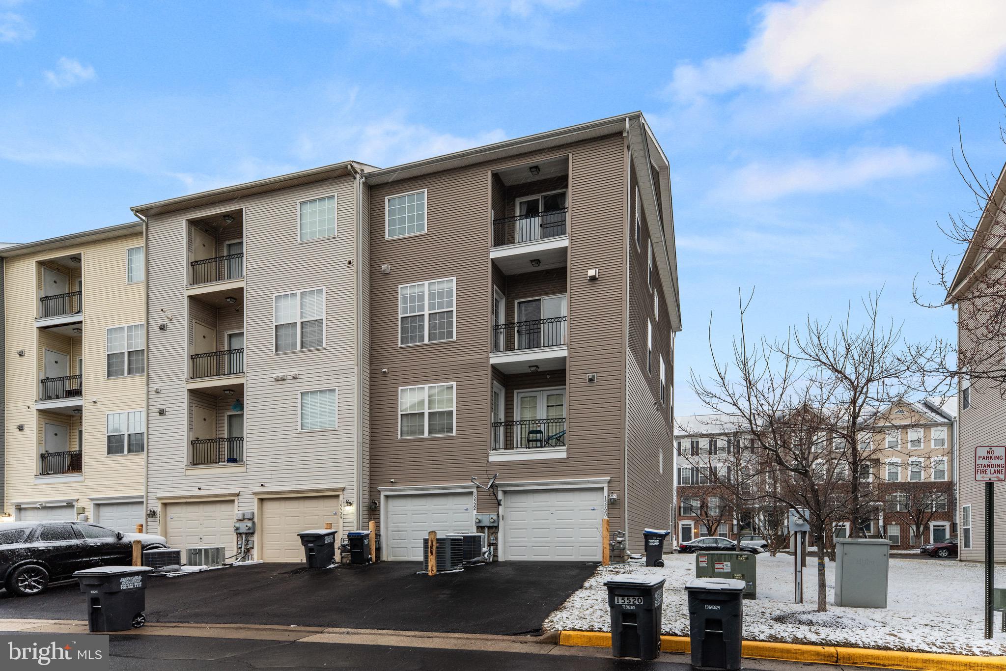 POWELLS RUN VILLAGE COND - Residential