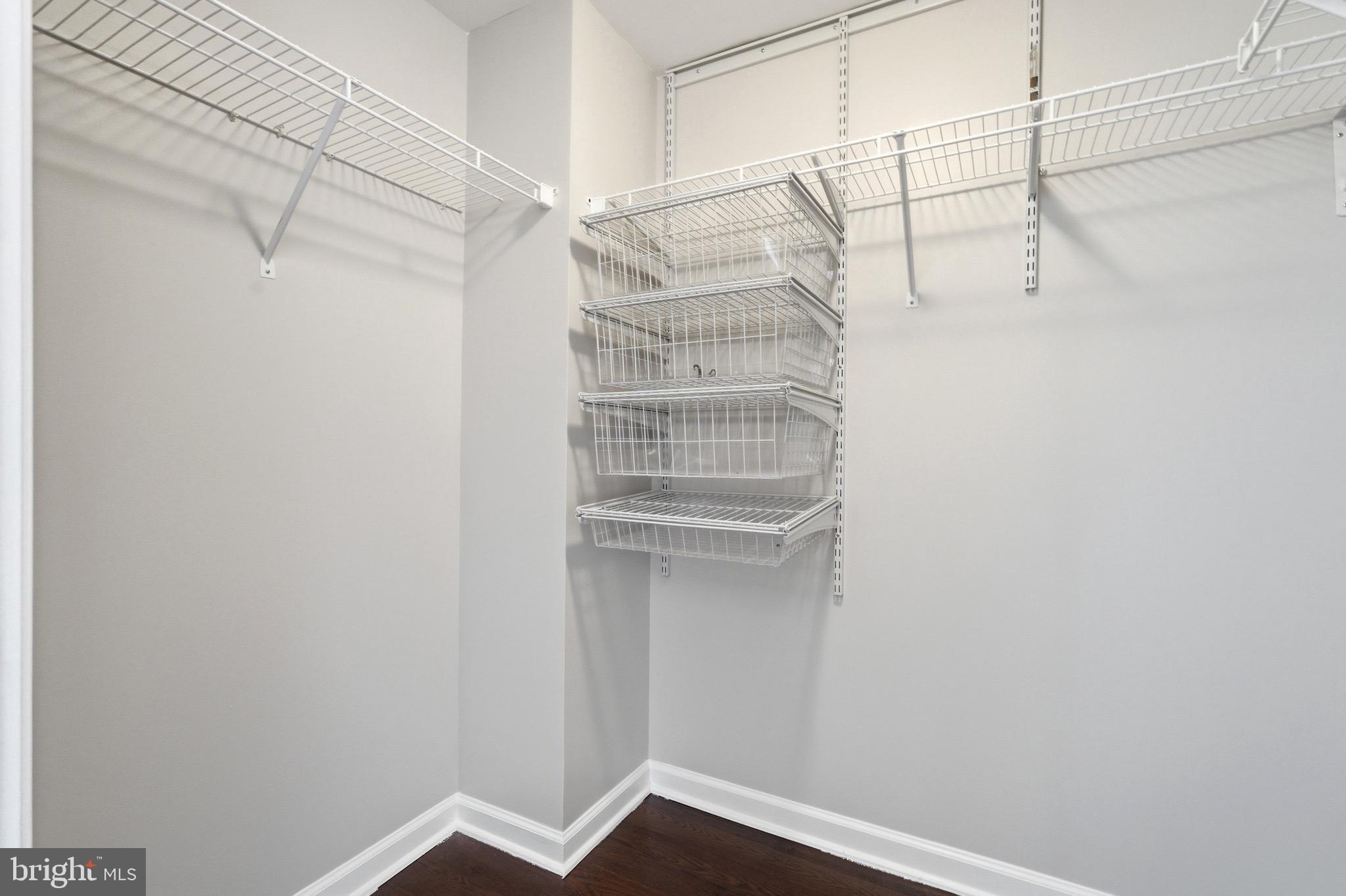 WILTON HOUSE - Residential