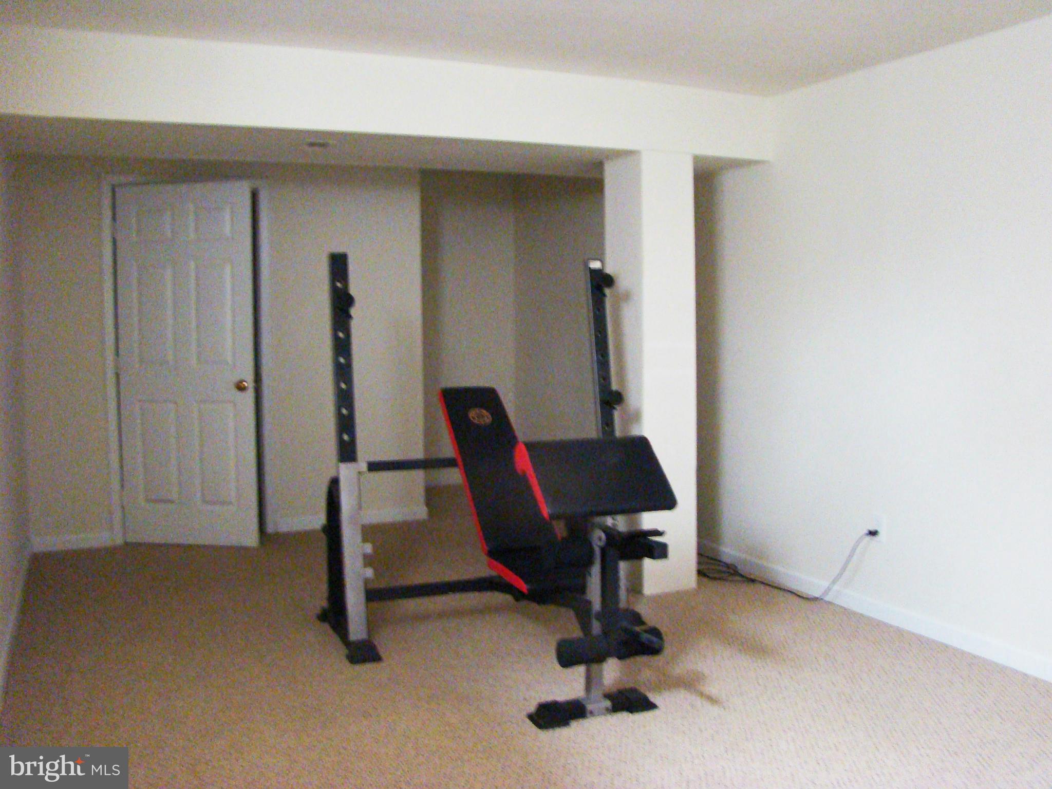 VISTA WOODS - Residential Lease