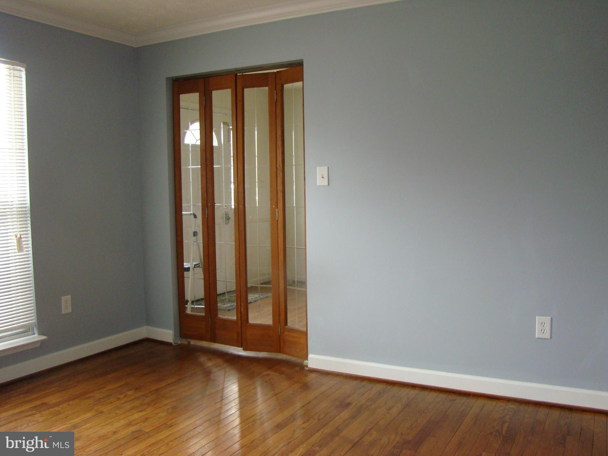 VISTA WOODS - Residential Lease