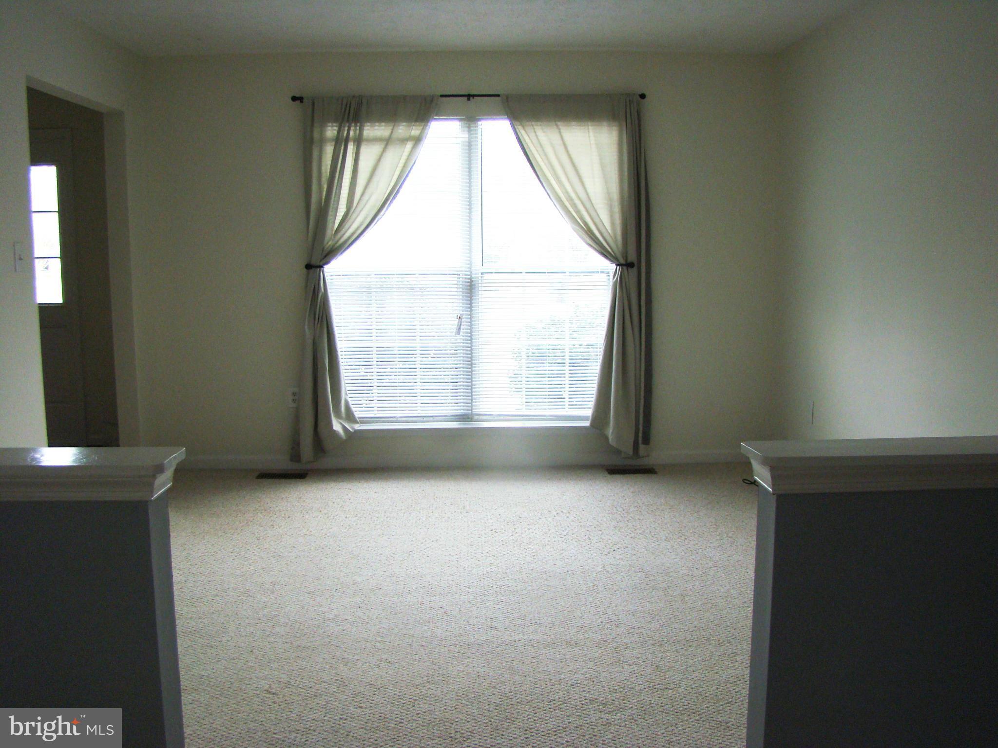 VISTA WOODS - Residential Lease