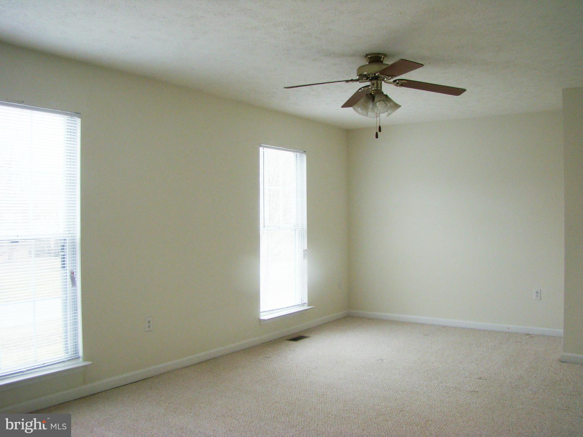 VISTA WOODS - Residential Lease