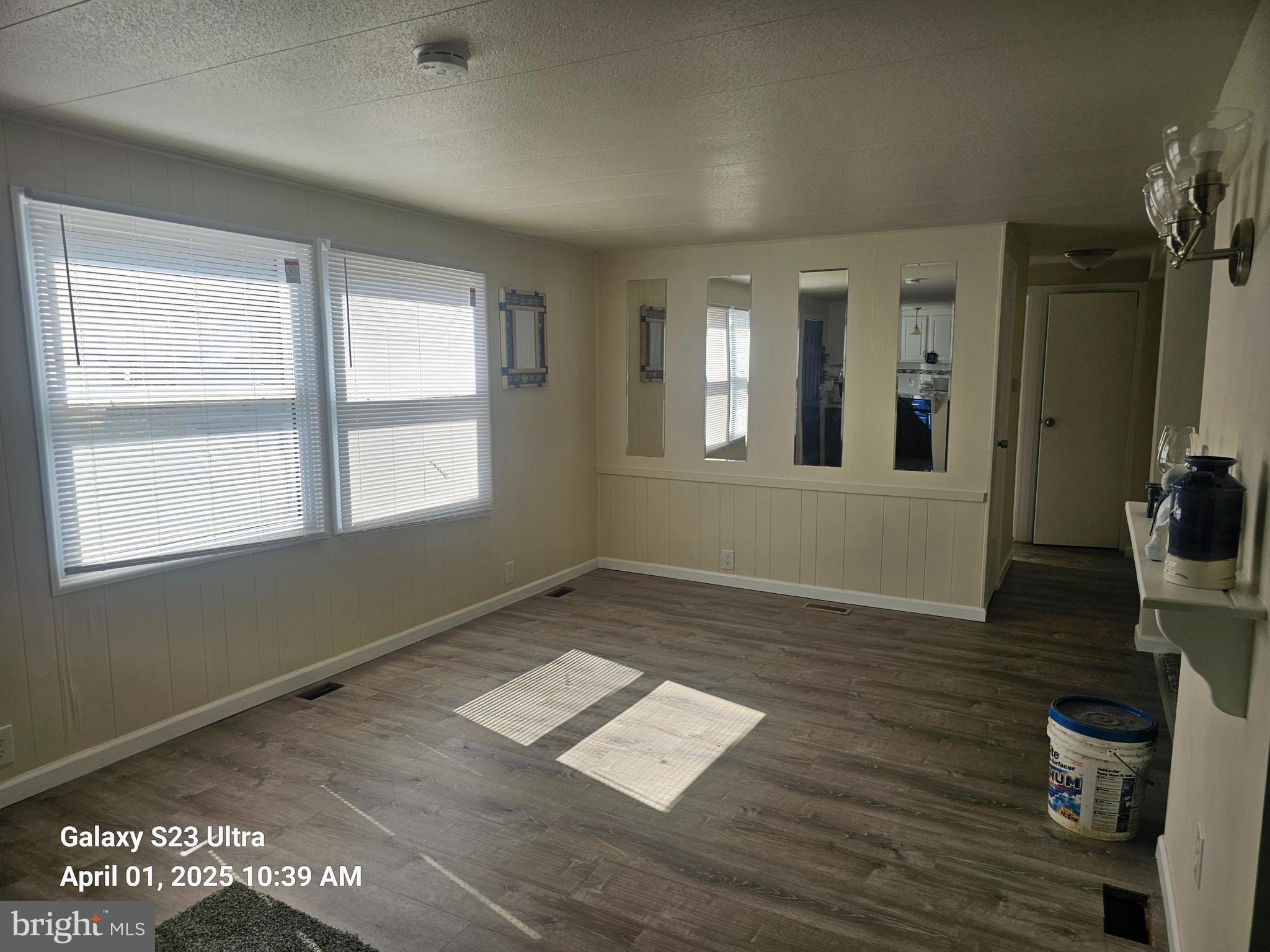 PINEWOOD ESTATES - Residential