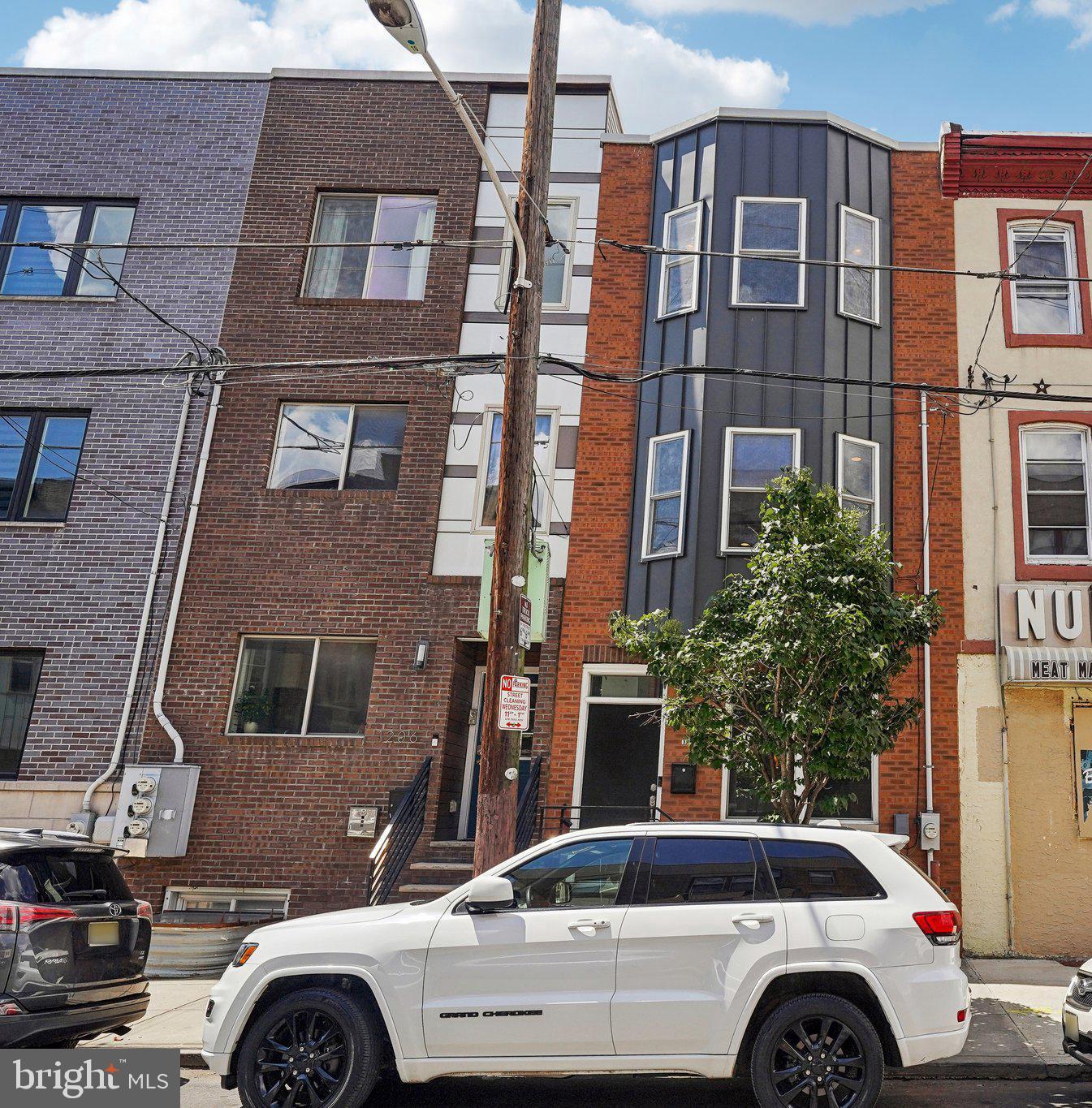 POINT BREEZE - Residential