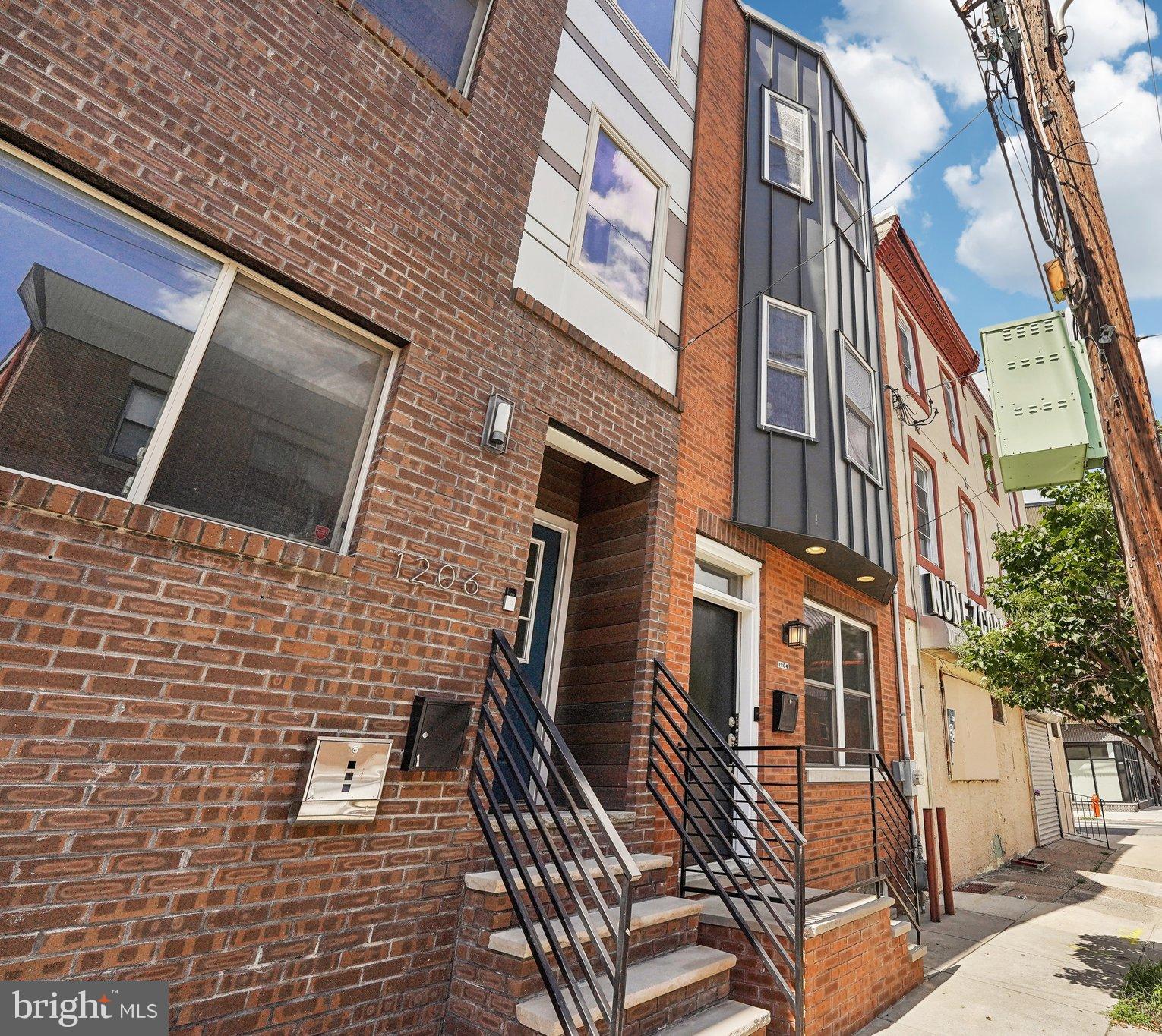 POINT BREEZE - Residential