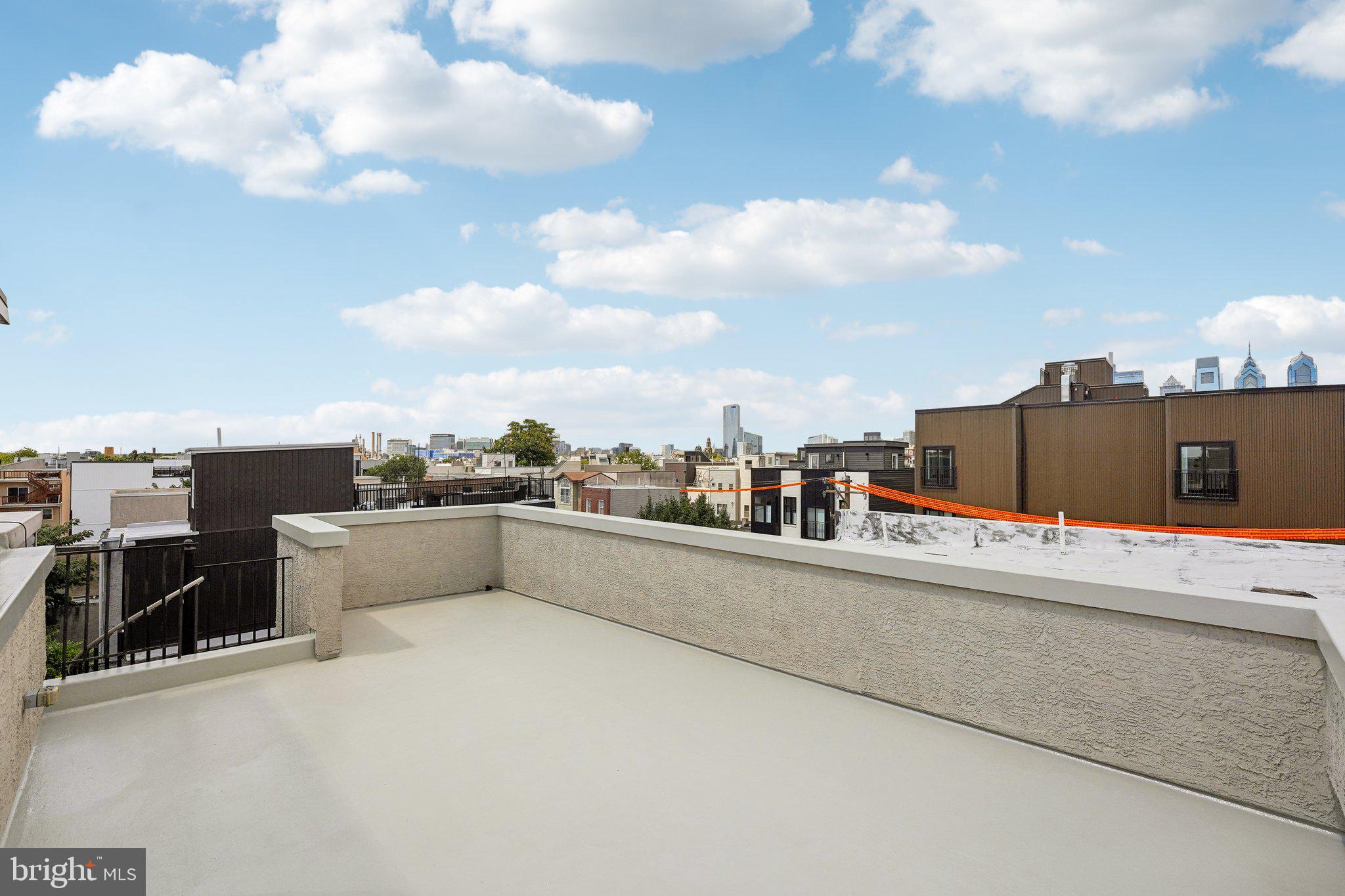 POINT BREEZE - Residential