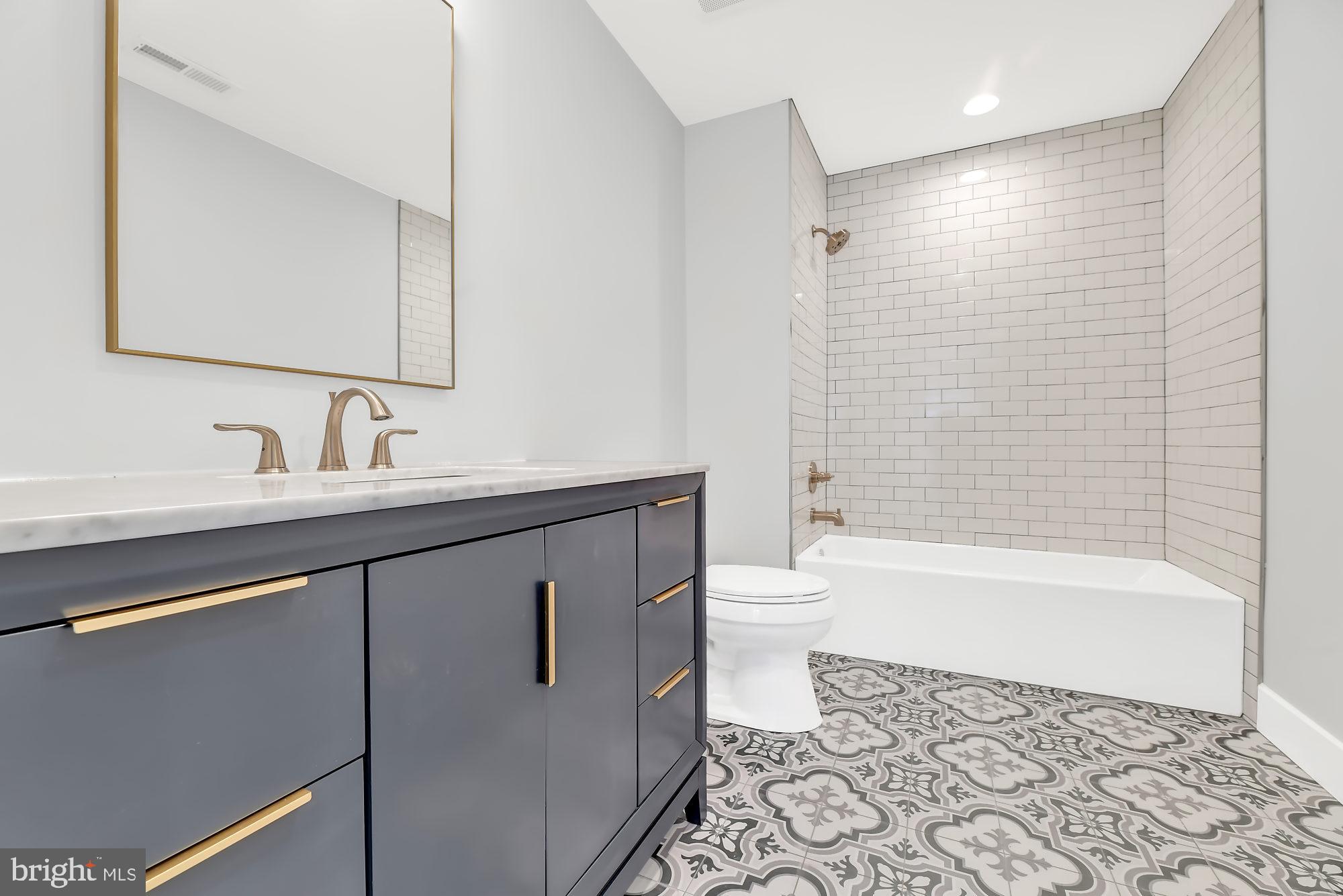 MILLERS ISLAND - Residential