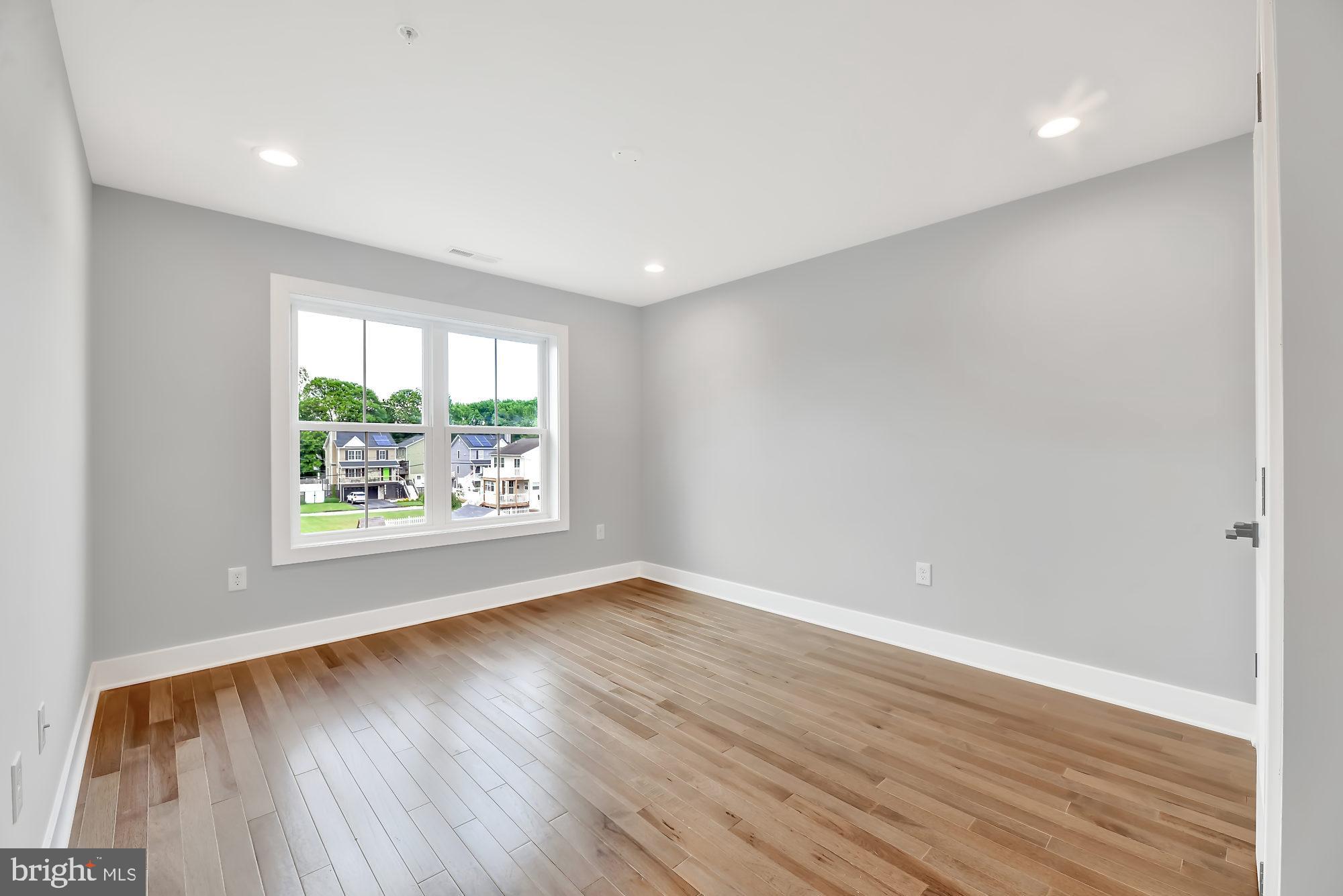 MILLERS ISLAND - Residential