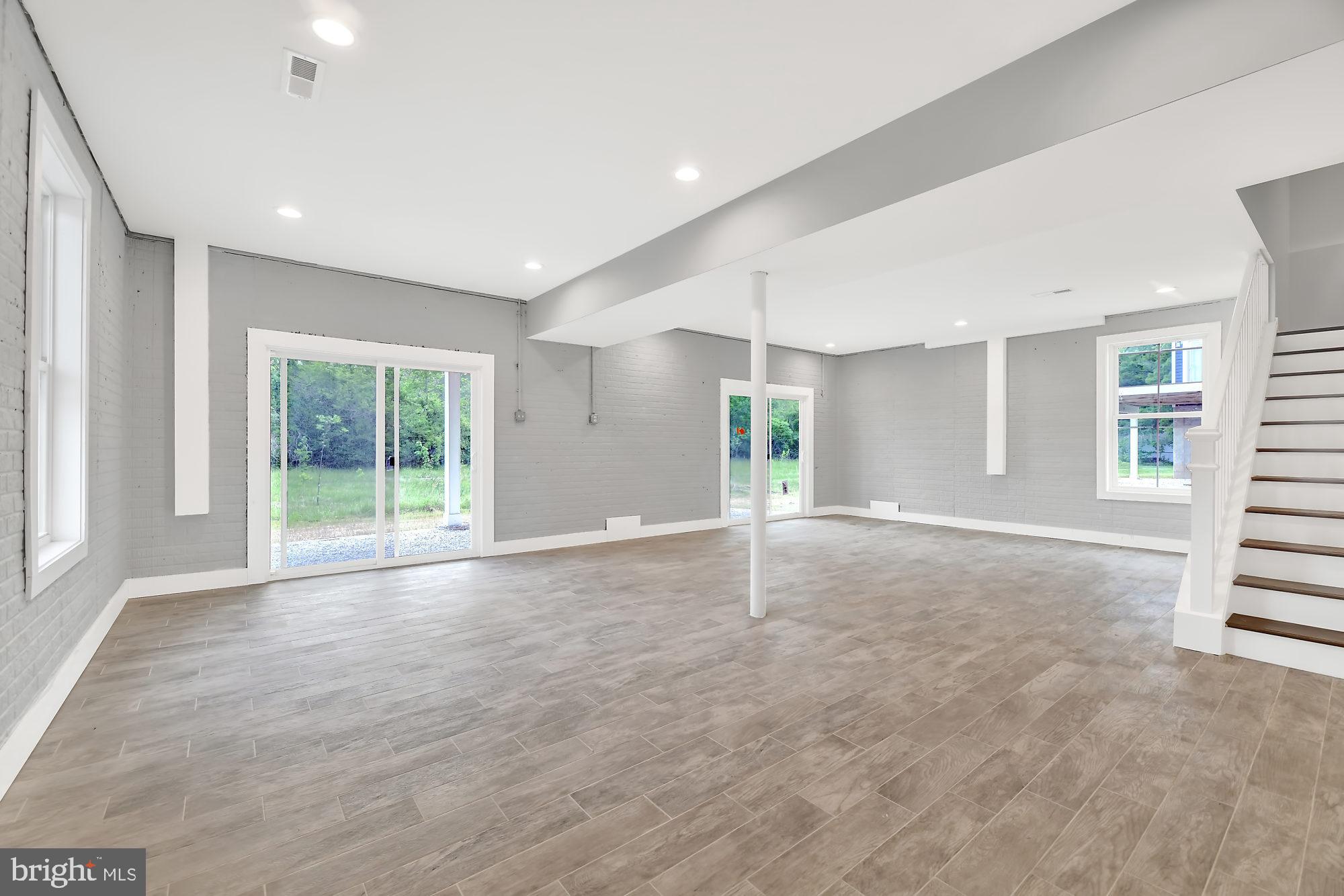 MILLERS ISLAND - Residential