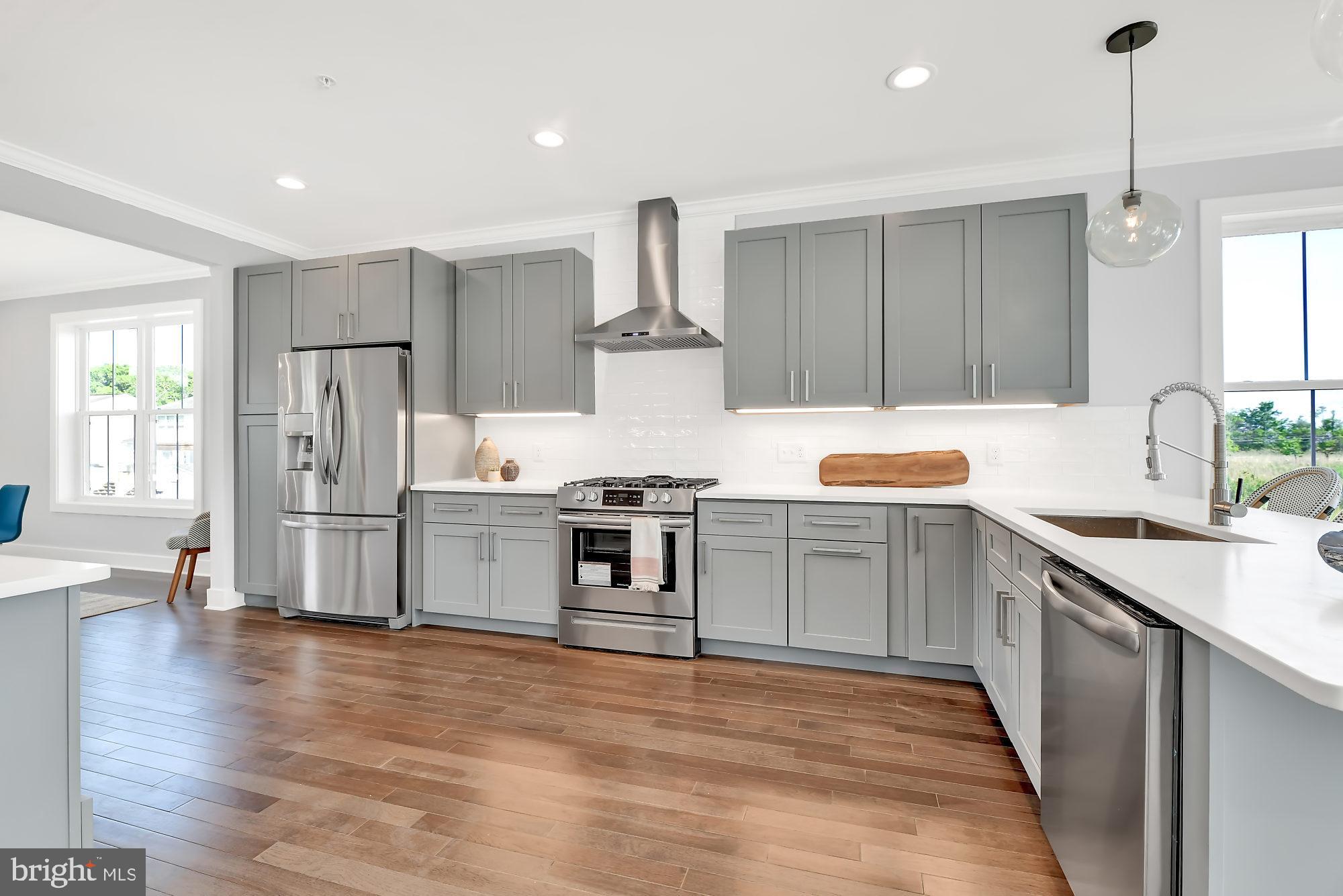 MILLERS ISLAND - Residential