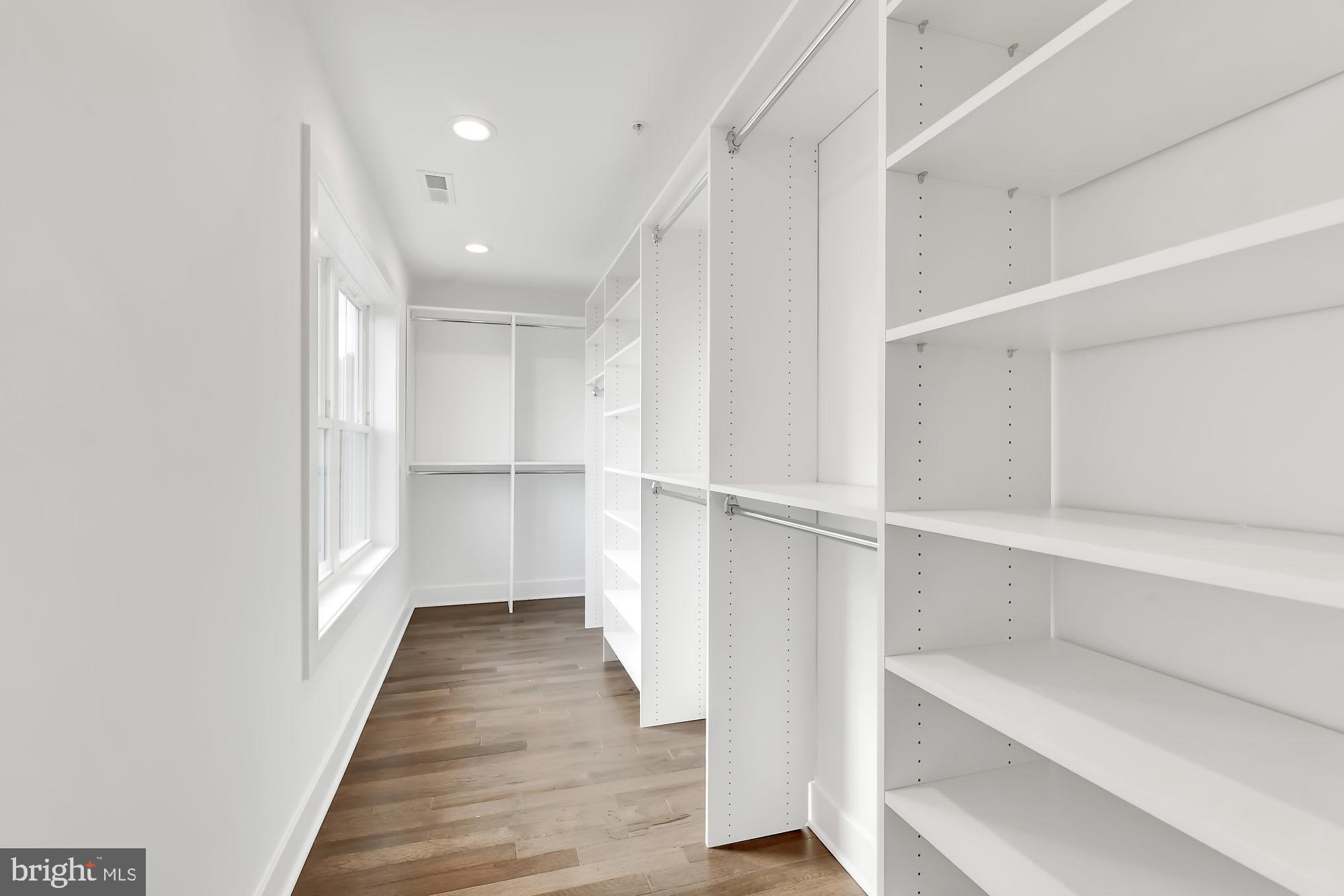 MILLERS ISLAND - Residential