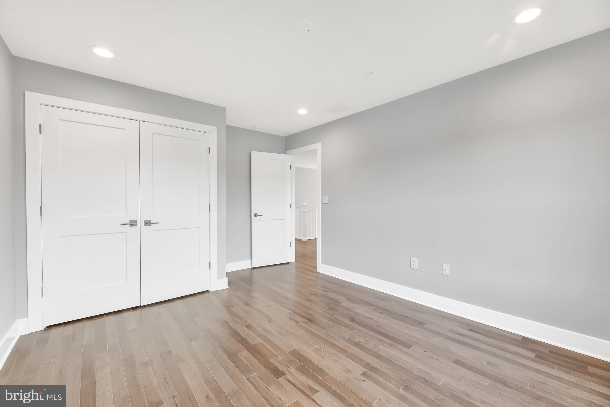 MILLERS ISLAND - Residential