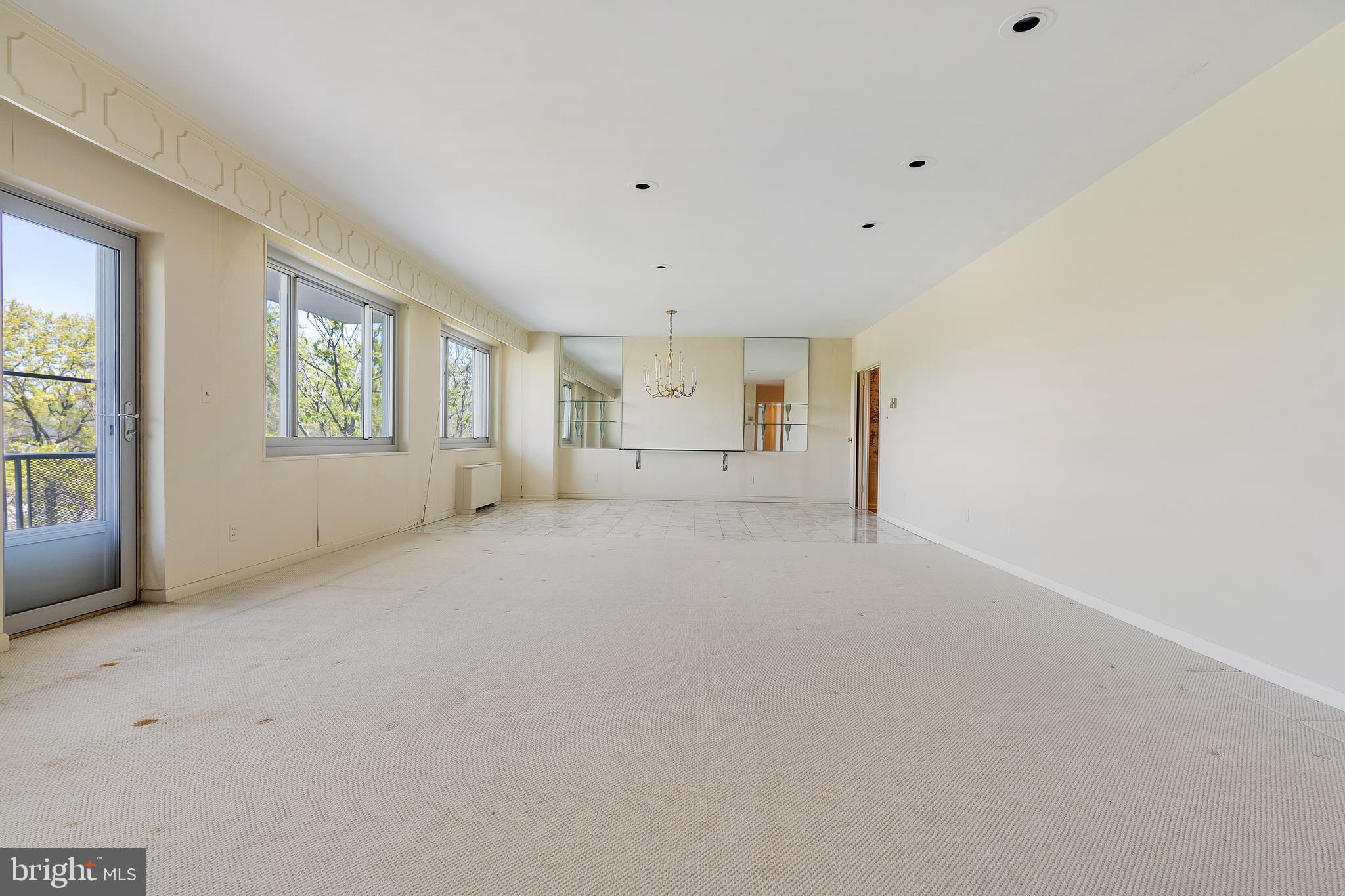 PIKESVILLE - Residential