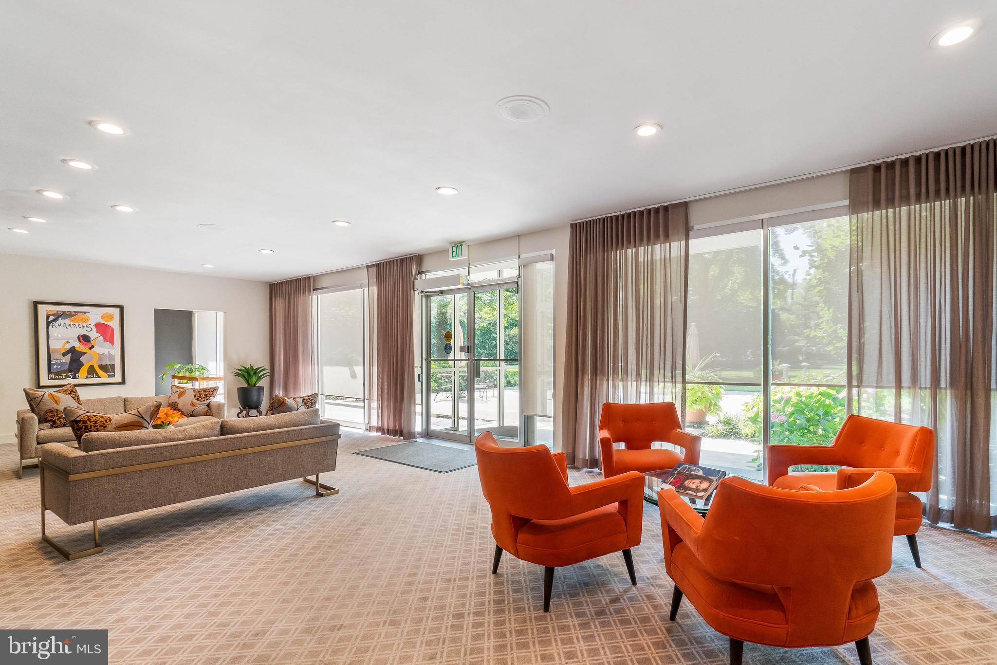 PIKESVILLE - Residential