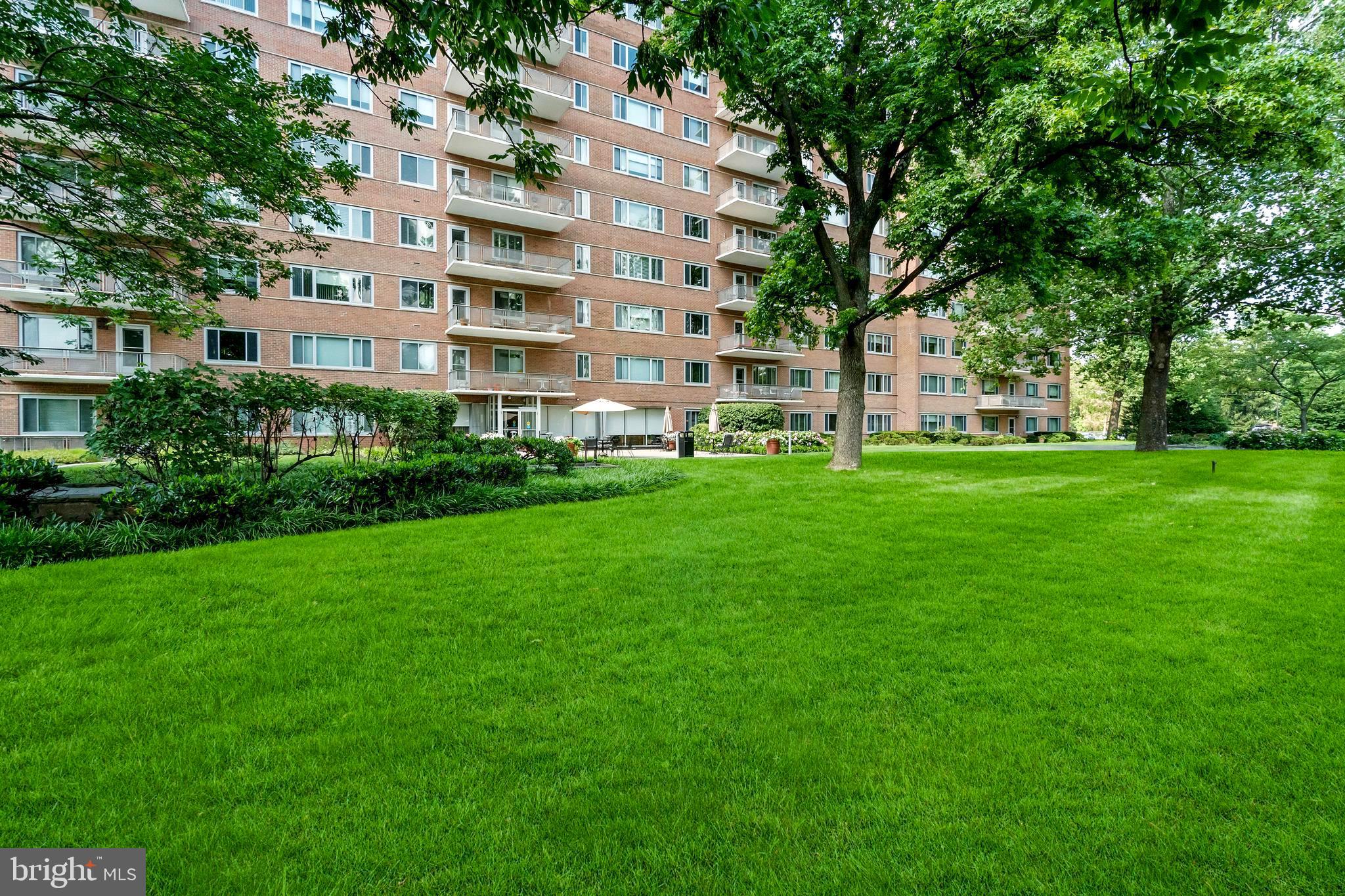 PIKESVILLE - Residential