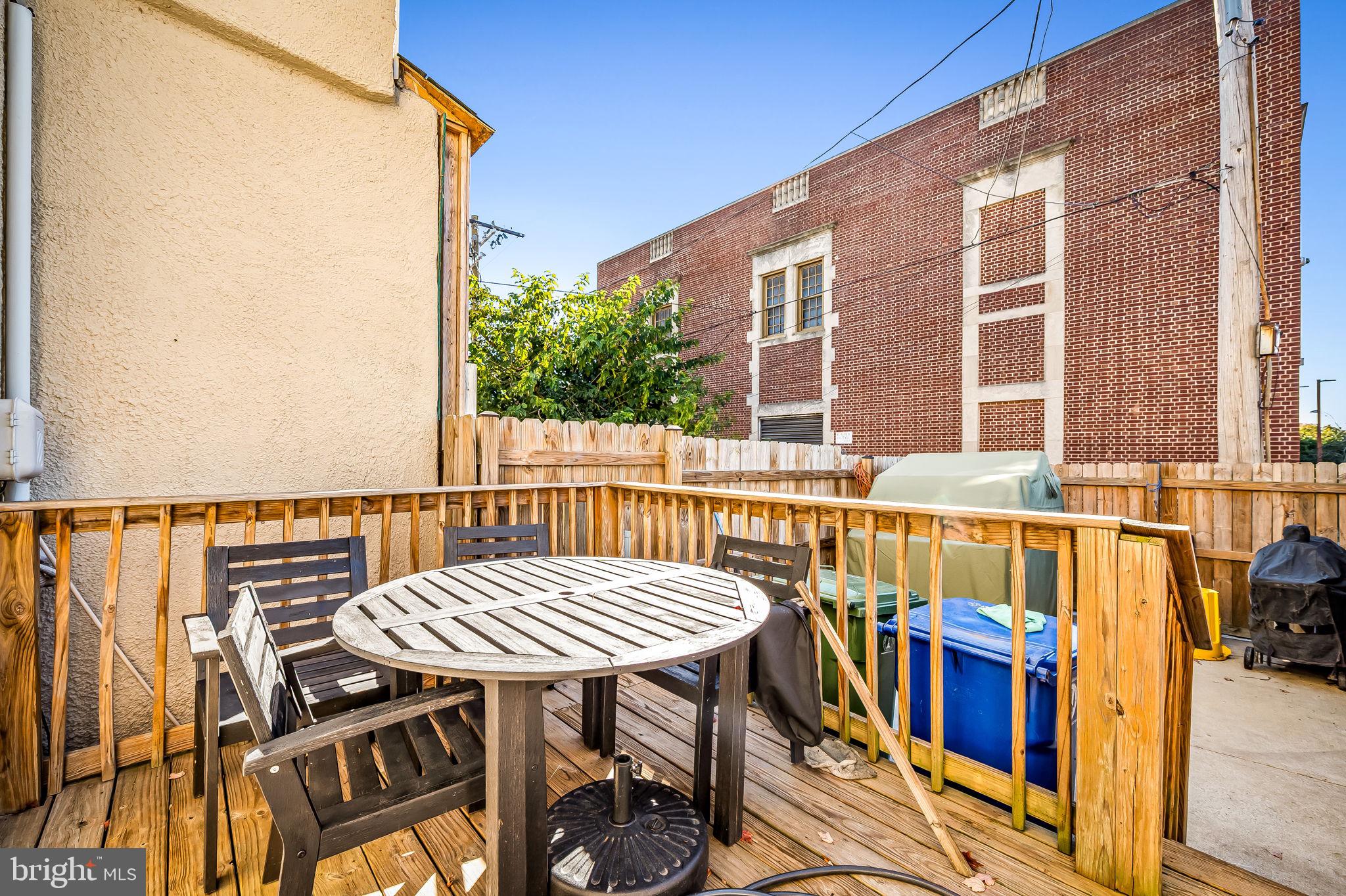 OLIVER - Residential