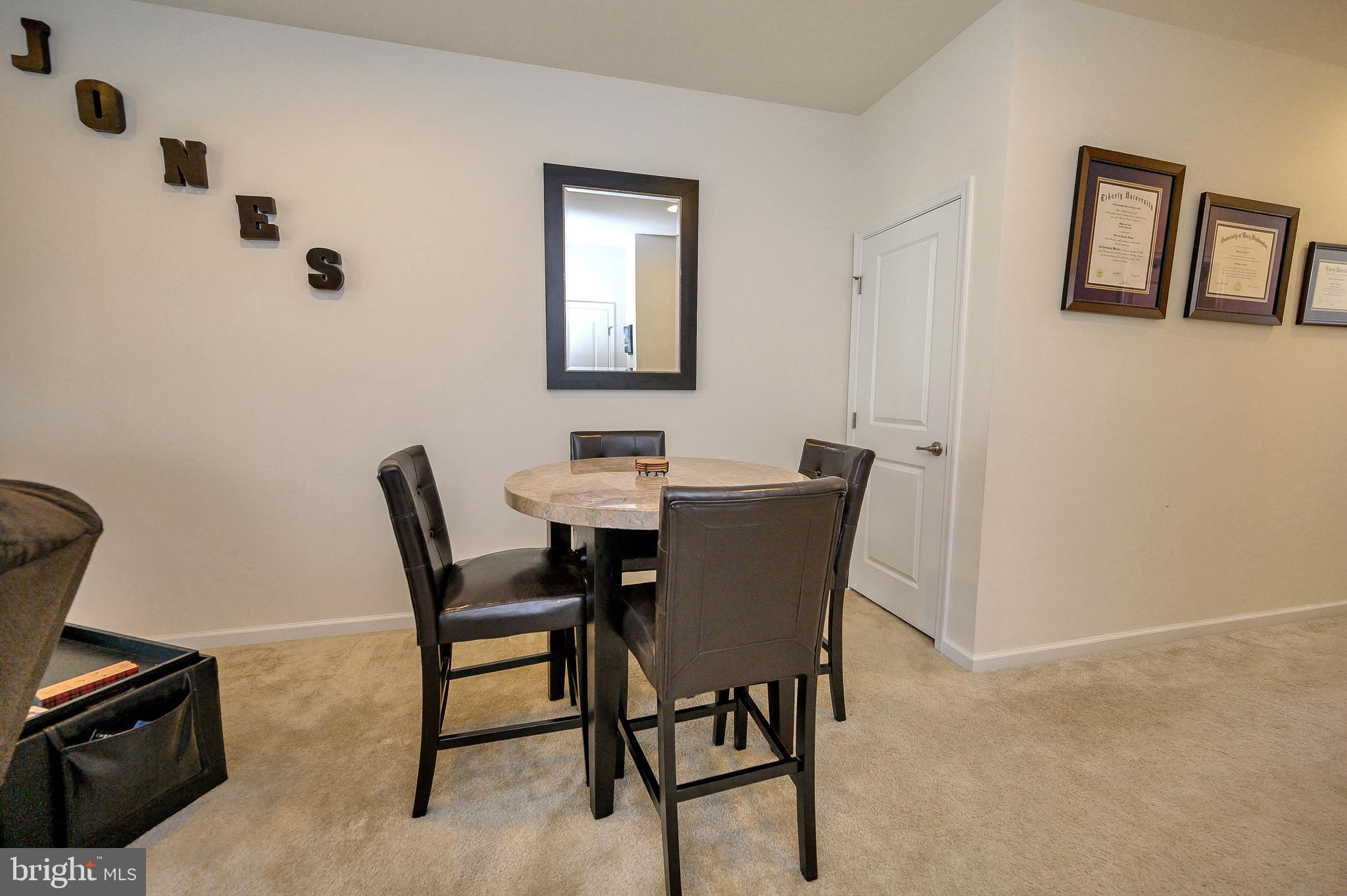 RAPPAHANNOCK LANDING - Residential Lease