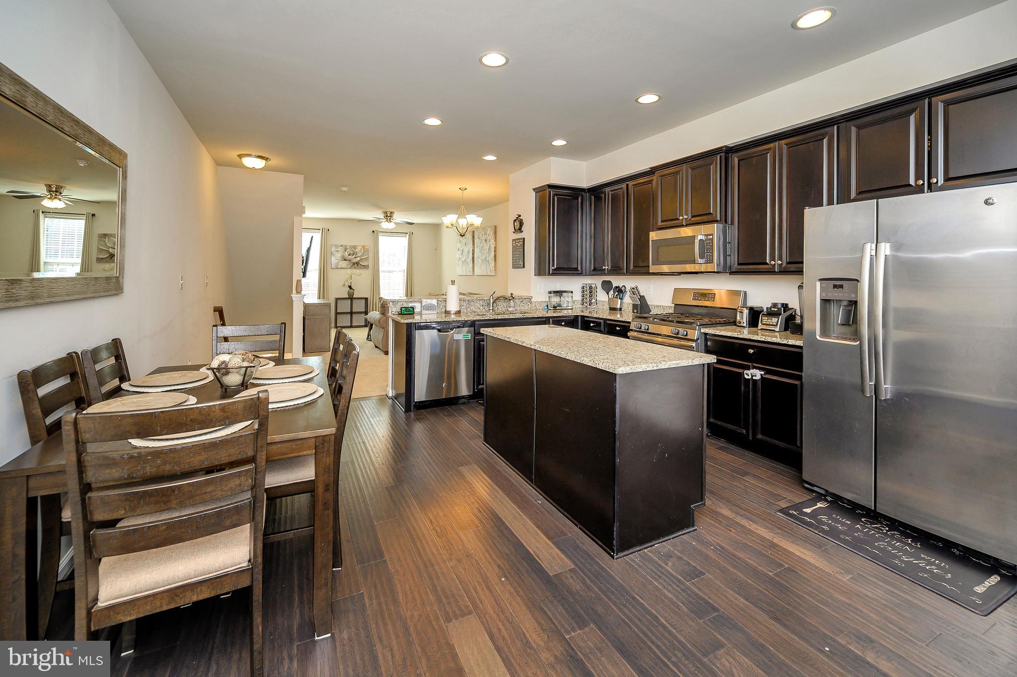 RAPPAHANNOCK LANDING - Residential Lease